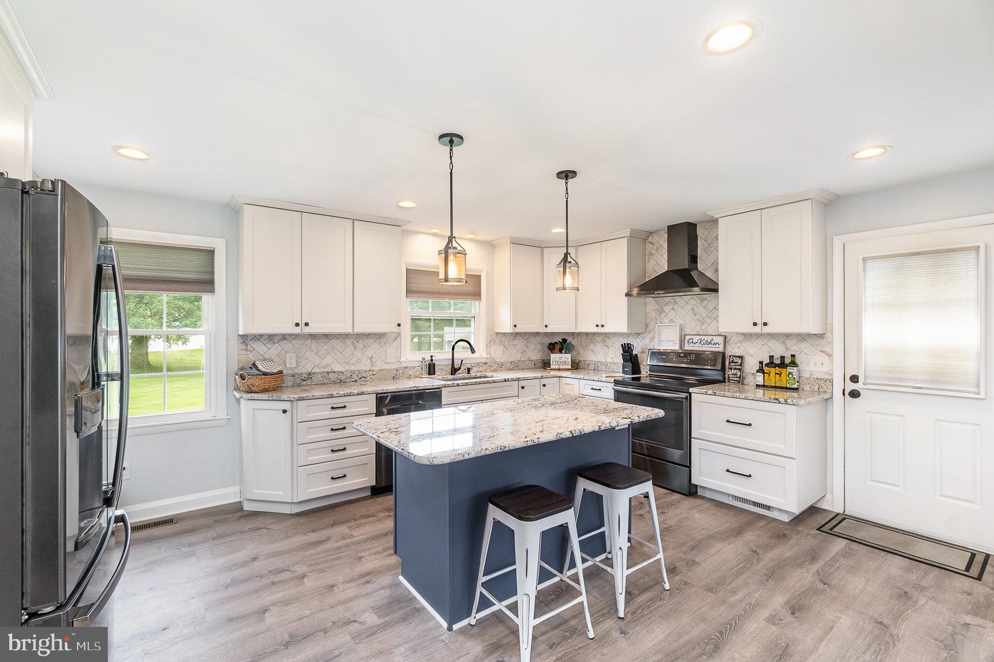 PLEASANT HILLS - Residential