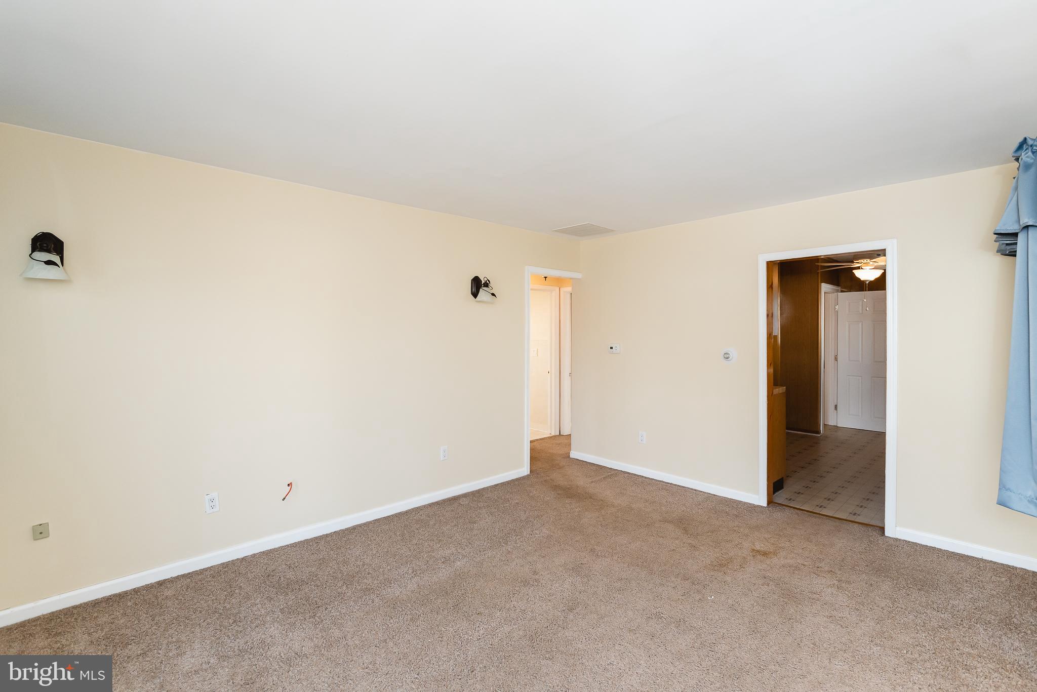 LYNCH POINT - Residential