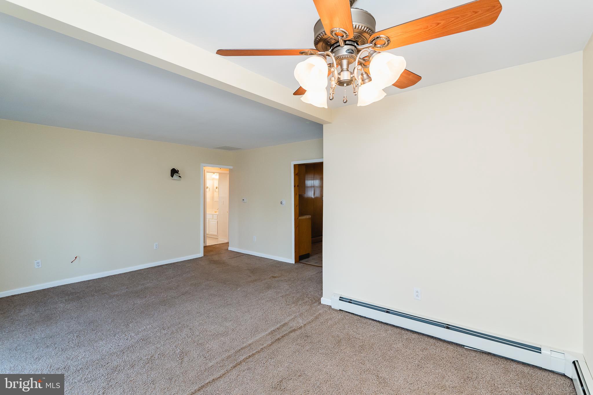 LYNCH POINT - Residential