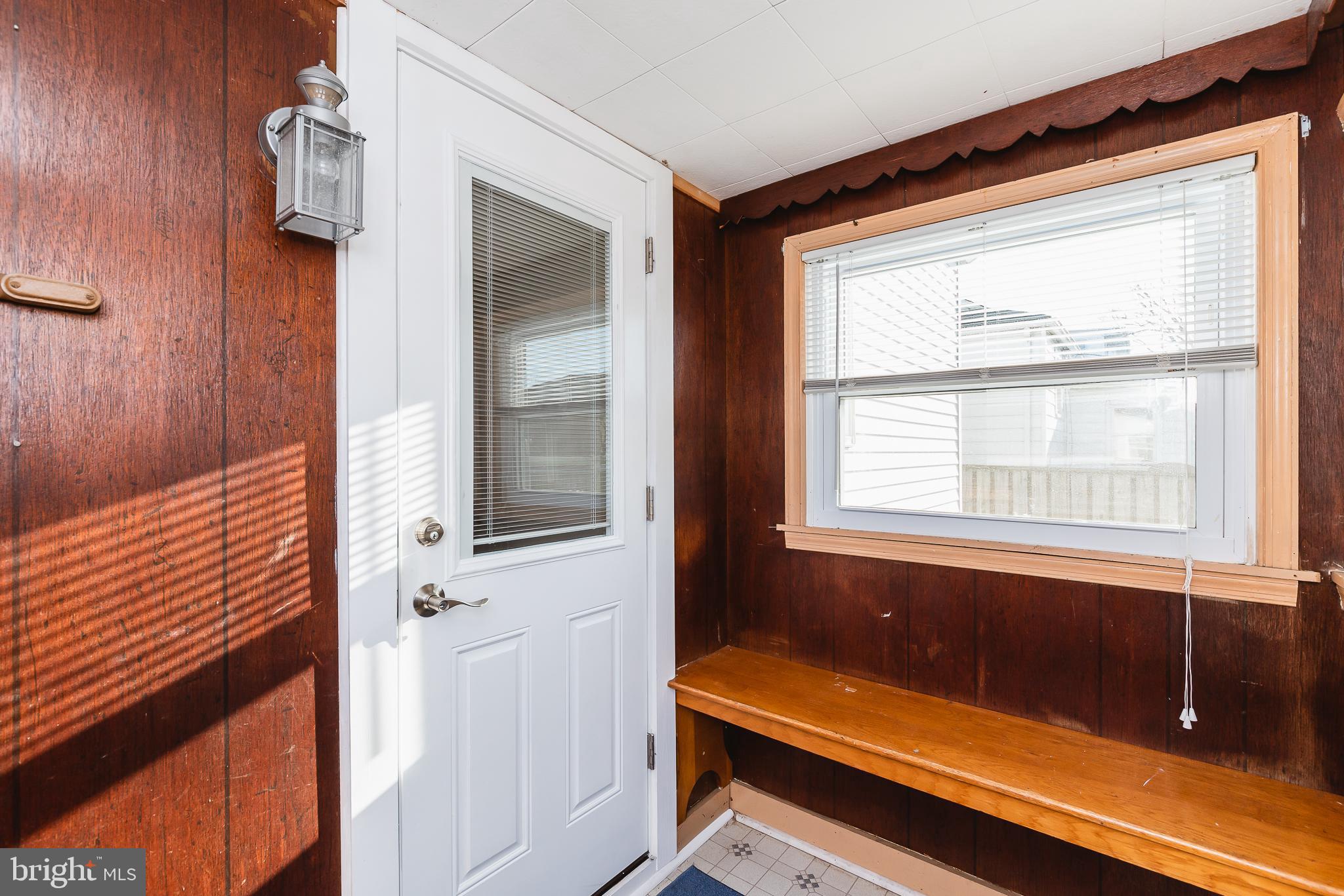 LYNCH POINT - Residential