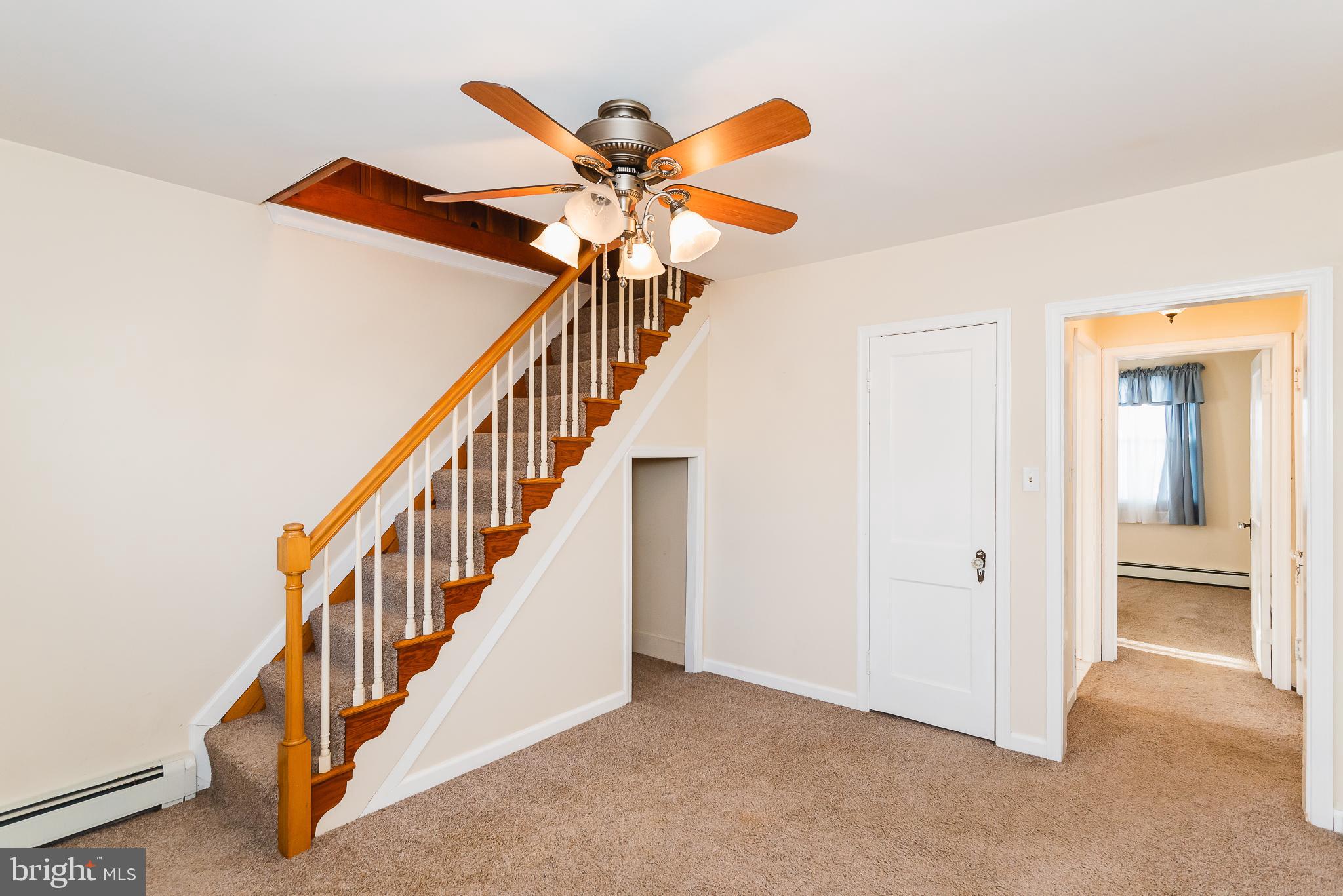 LYNCH POINT - Residential