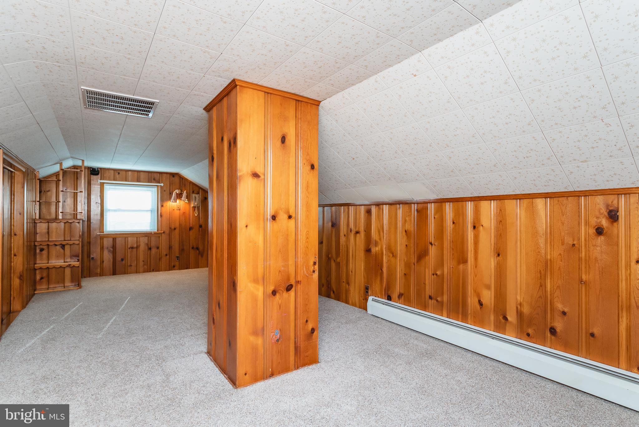 LYNCH POINT - Residential