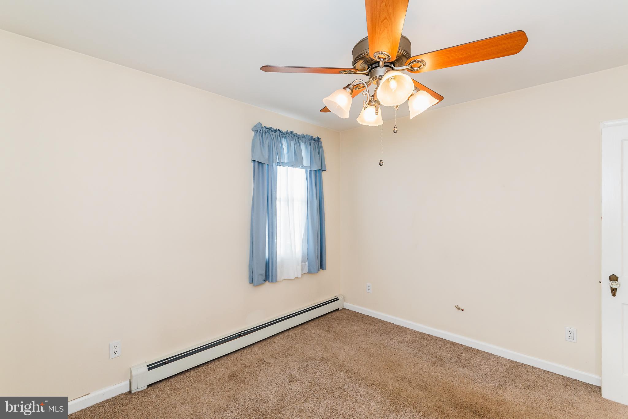 LYNCH POINT - Residential