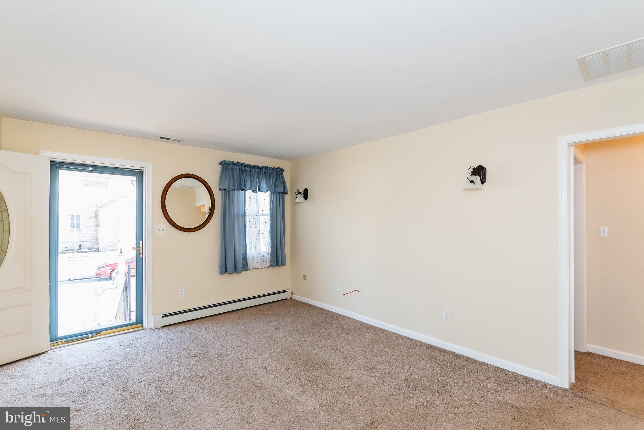 LYNCH POINT - Residential