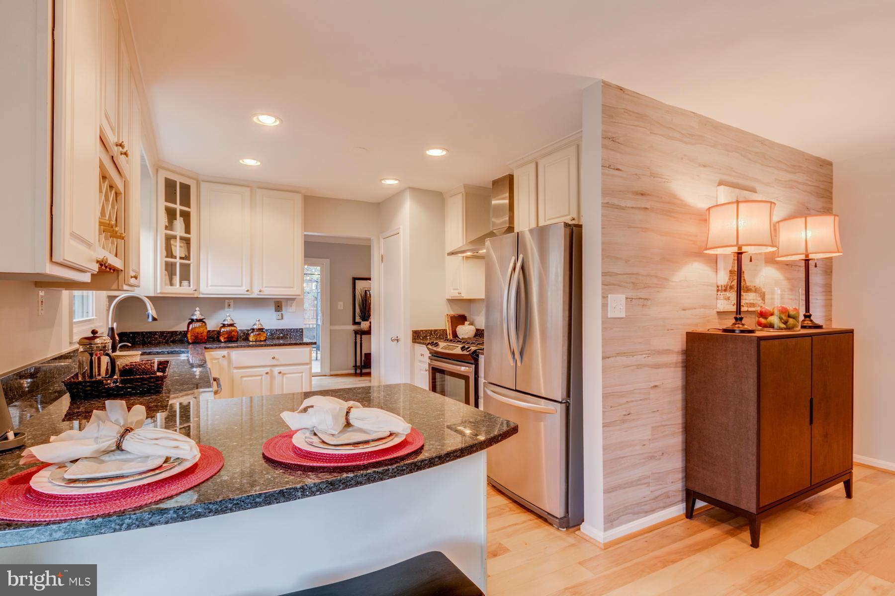 MUNSON HILL - Residential