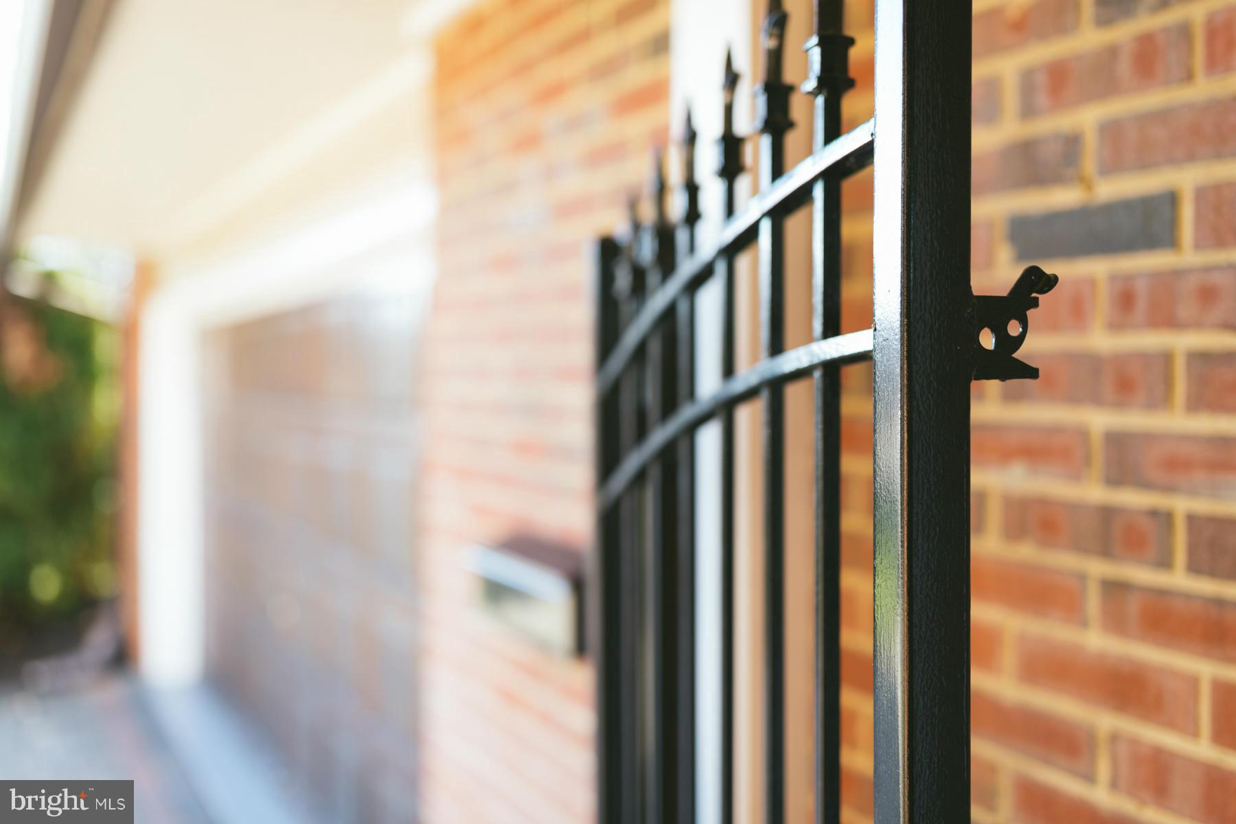 MUNSON HILL - Residential