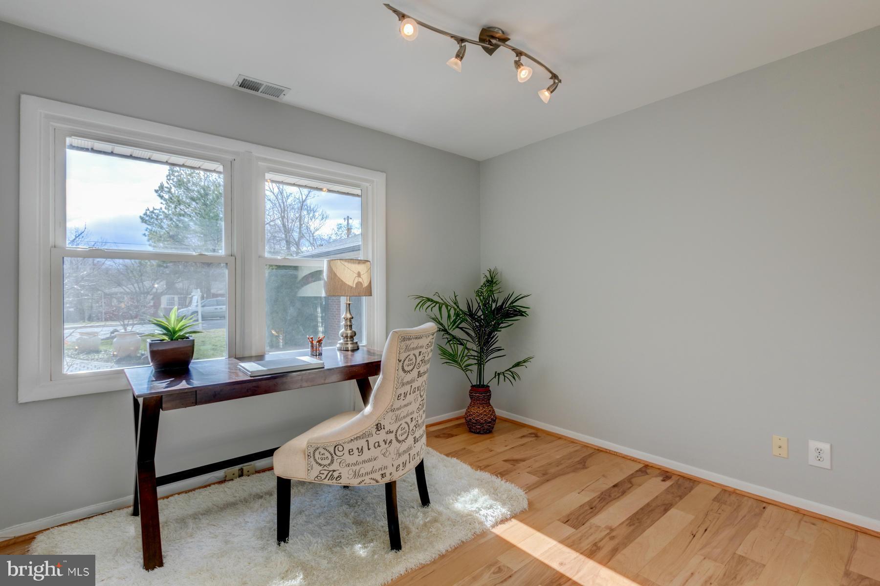 MUNSON HILL - Residential