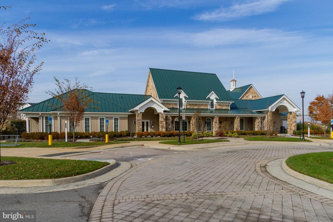 AMBER SPRING - Residential