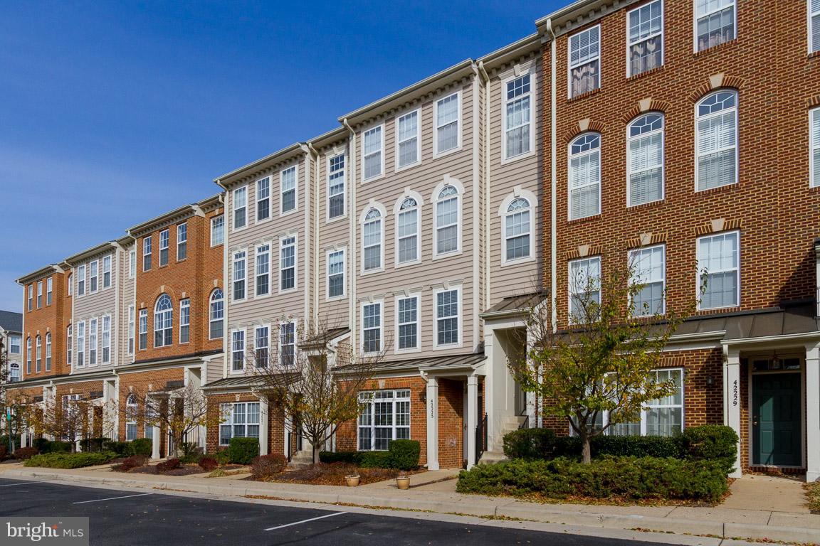 AMBER SPRING - Residential