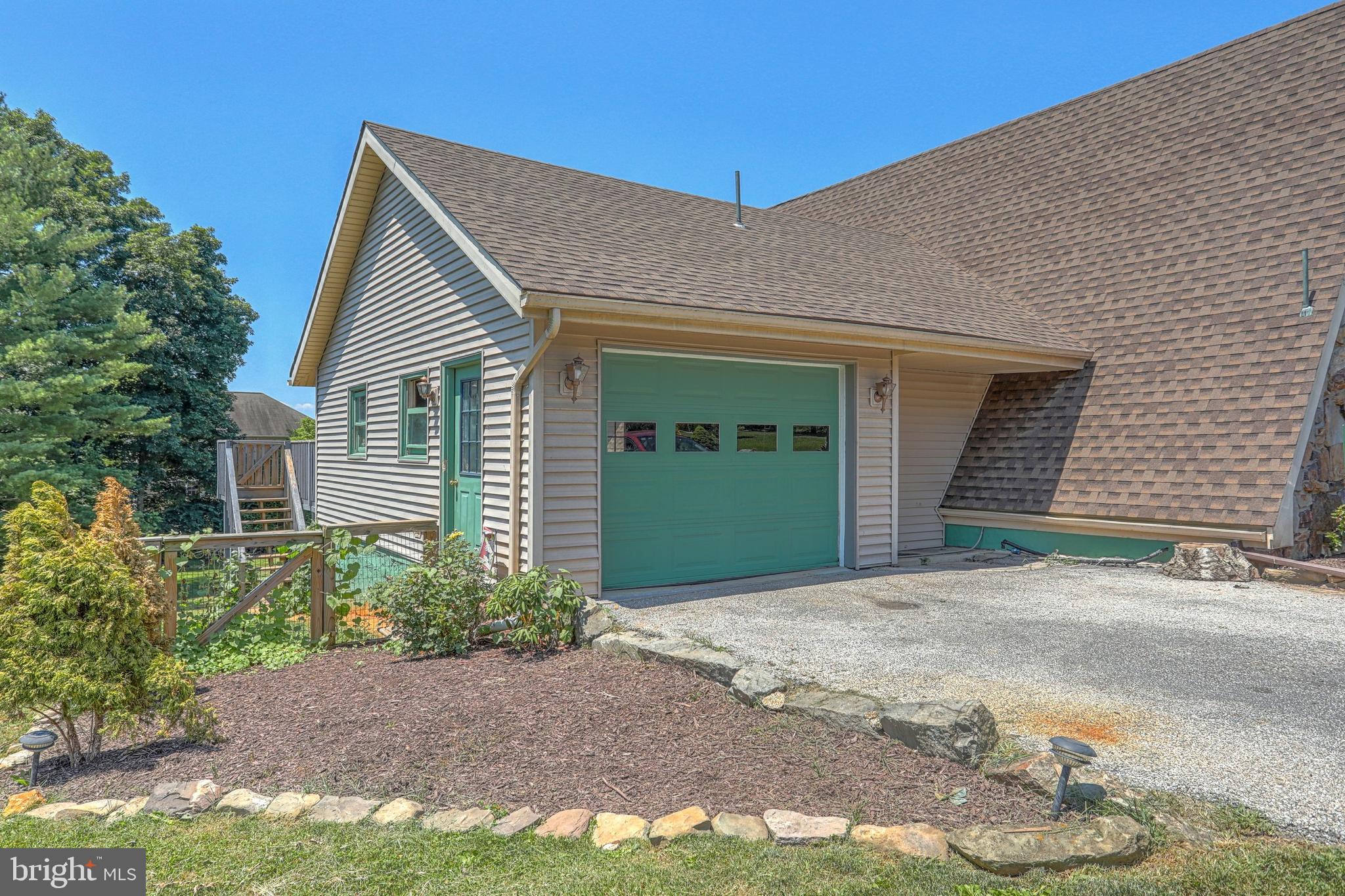 LAKE MEADE - Residential