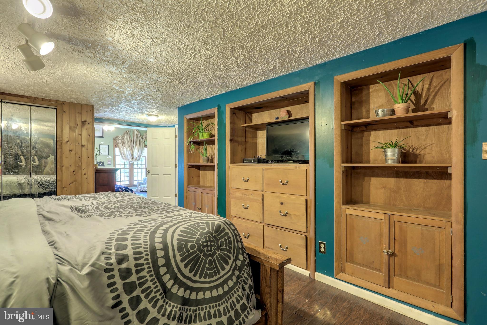 LAKE MEADE - Residential