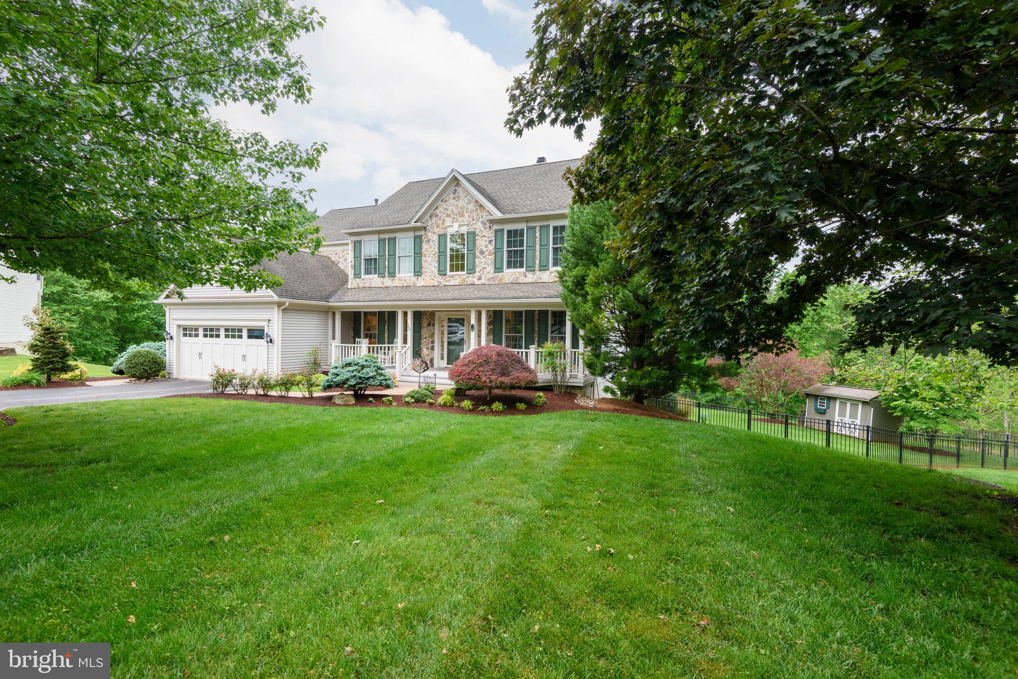 WOODBROOK - Residential