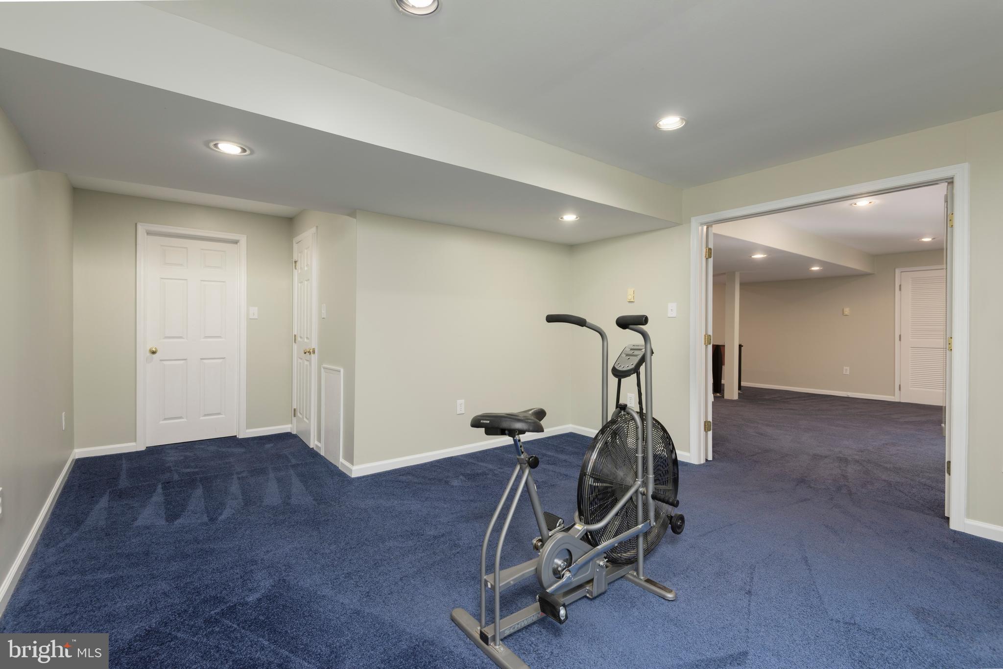 WOODBROOK - Residential