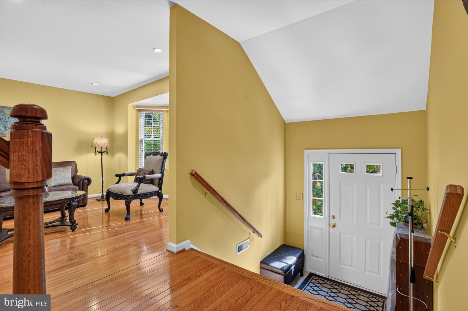 6888 KERRYWOOD CIRCLE