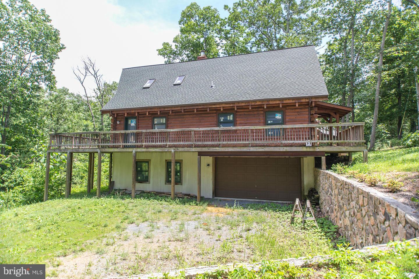 LAKE HOLIDAY ESTATES - Residential