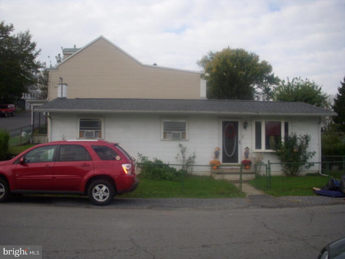 NEW MINERSVILLE - Residential