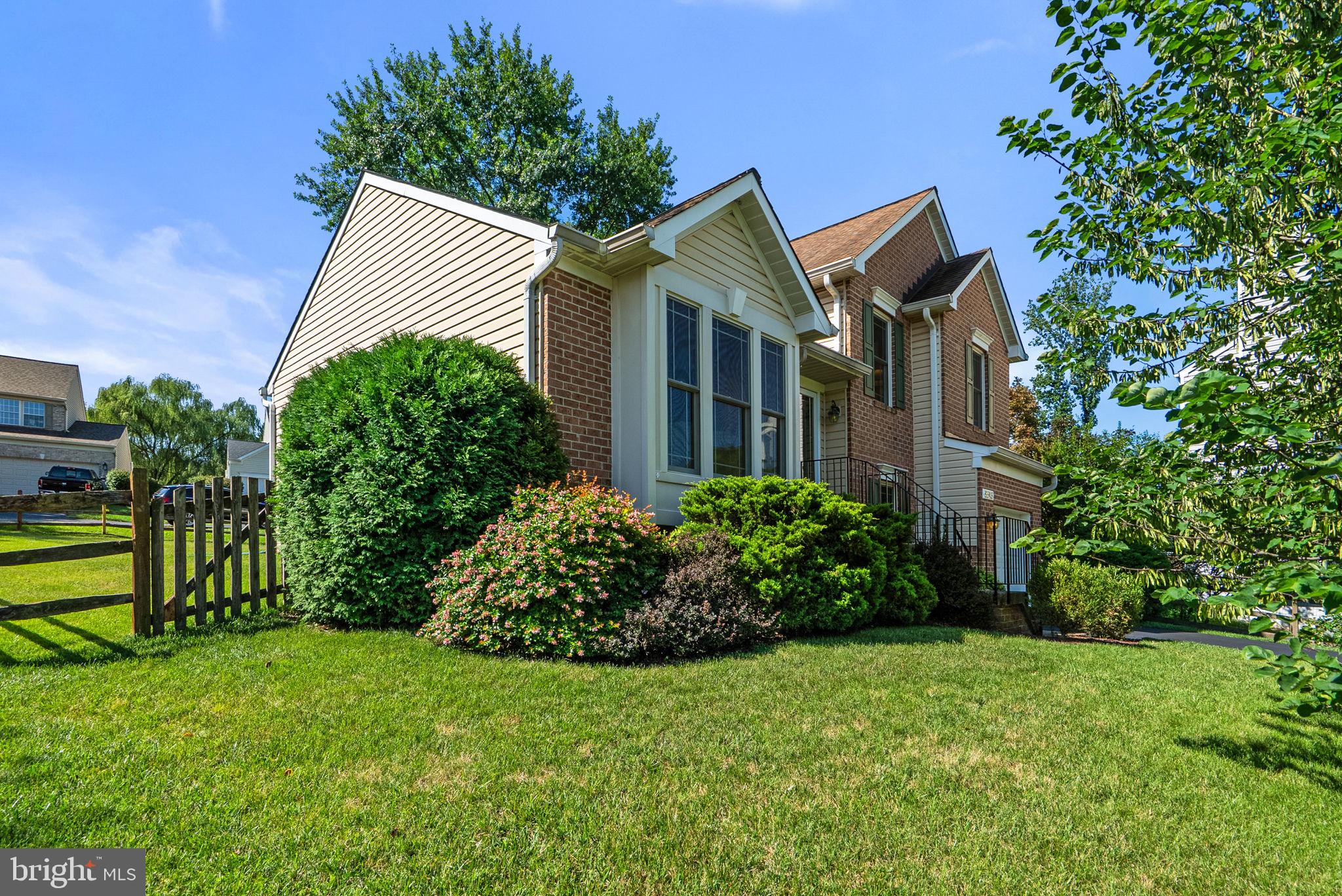 9543 RIDGEVIEW DRIVE