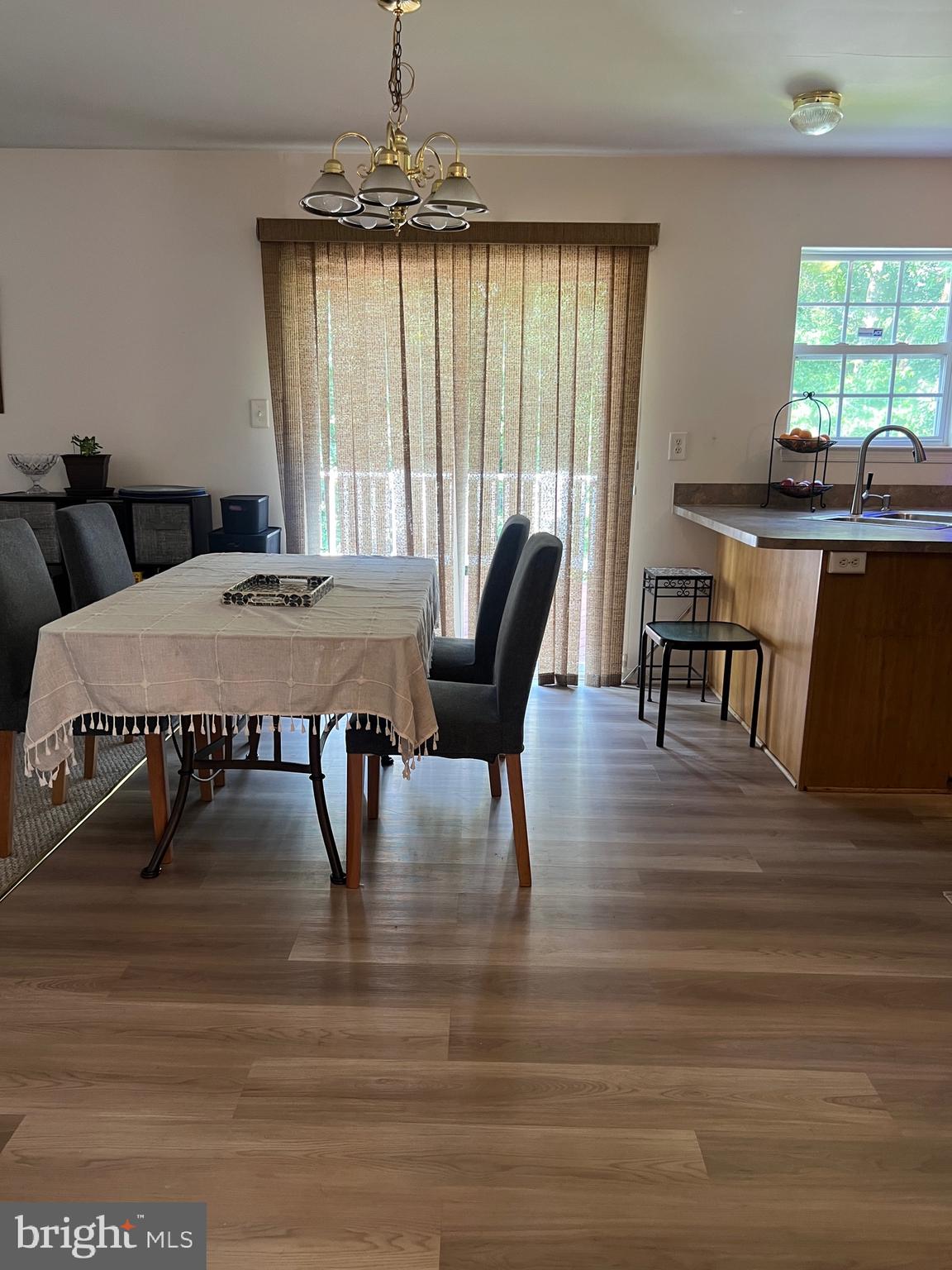 6812 ASSET DRIVE