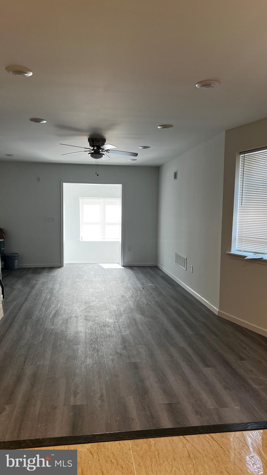 PHILADELPHIA (SOUTHWEST) - Residential