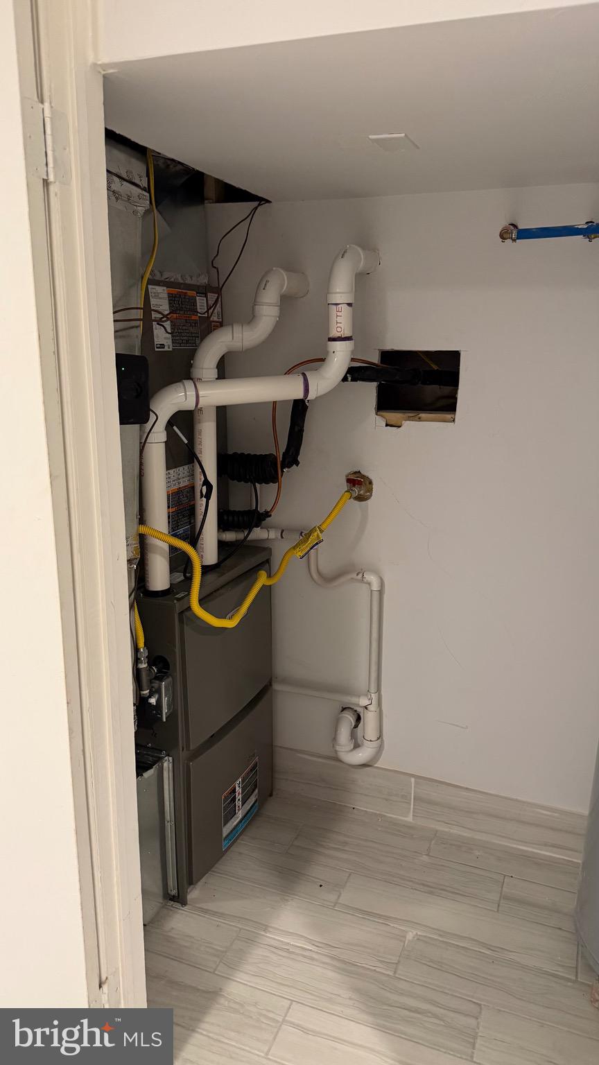 PHILADELPHIA (SOUTHWEST) - Residential