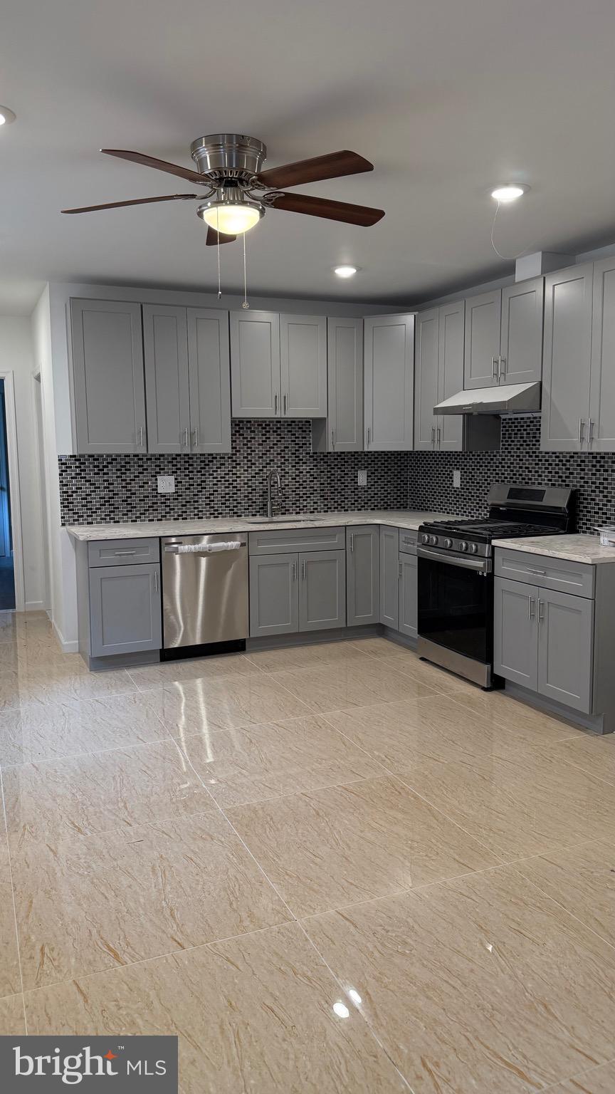 PHILADELPHIA (SOUTHWEST) - Residential