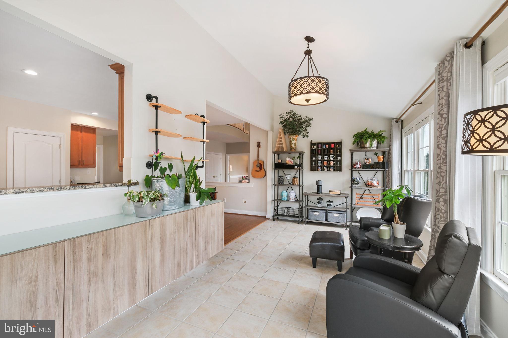 LOUDOUN VALLEY ESTATES - Residential