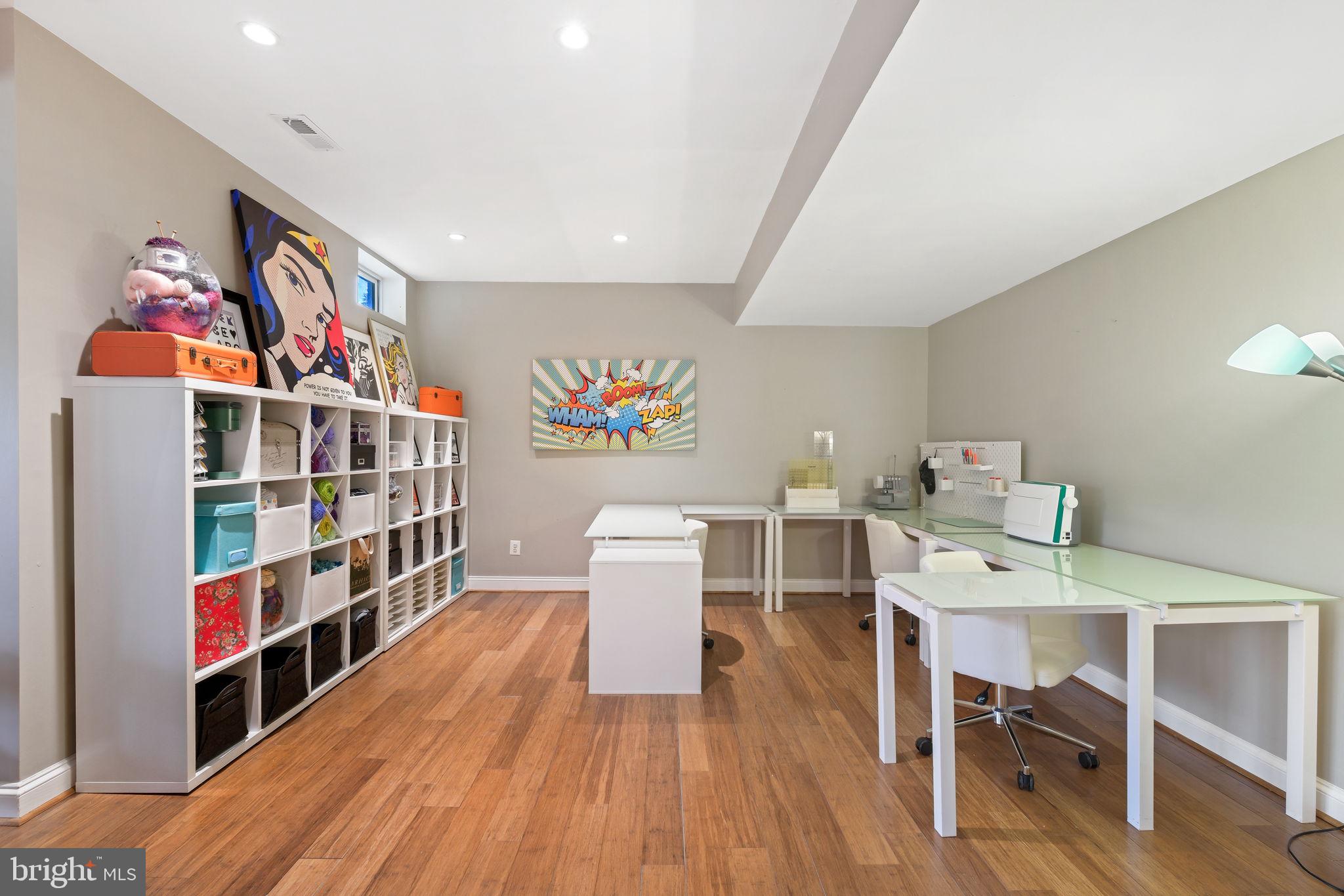 LOUDOUN VALLEY ESTATES - Residential