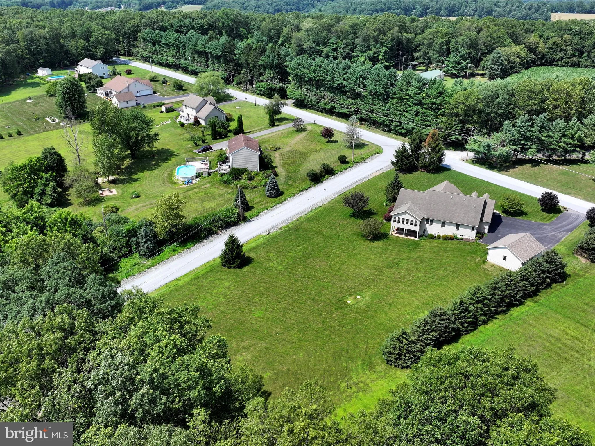 New Ringgold, Pennsylvania 17960, United States, 4 Bedrooms Bedrooms, ,2 BathroomsBathrooms,Residential,Active,179490