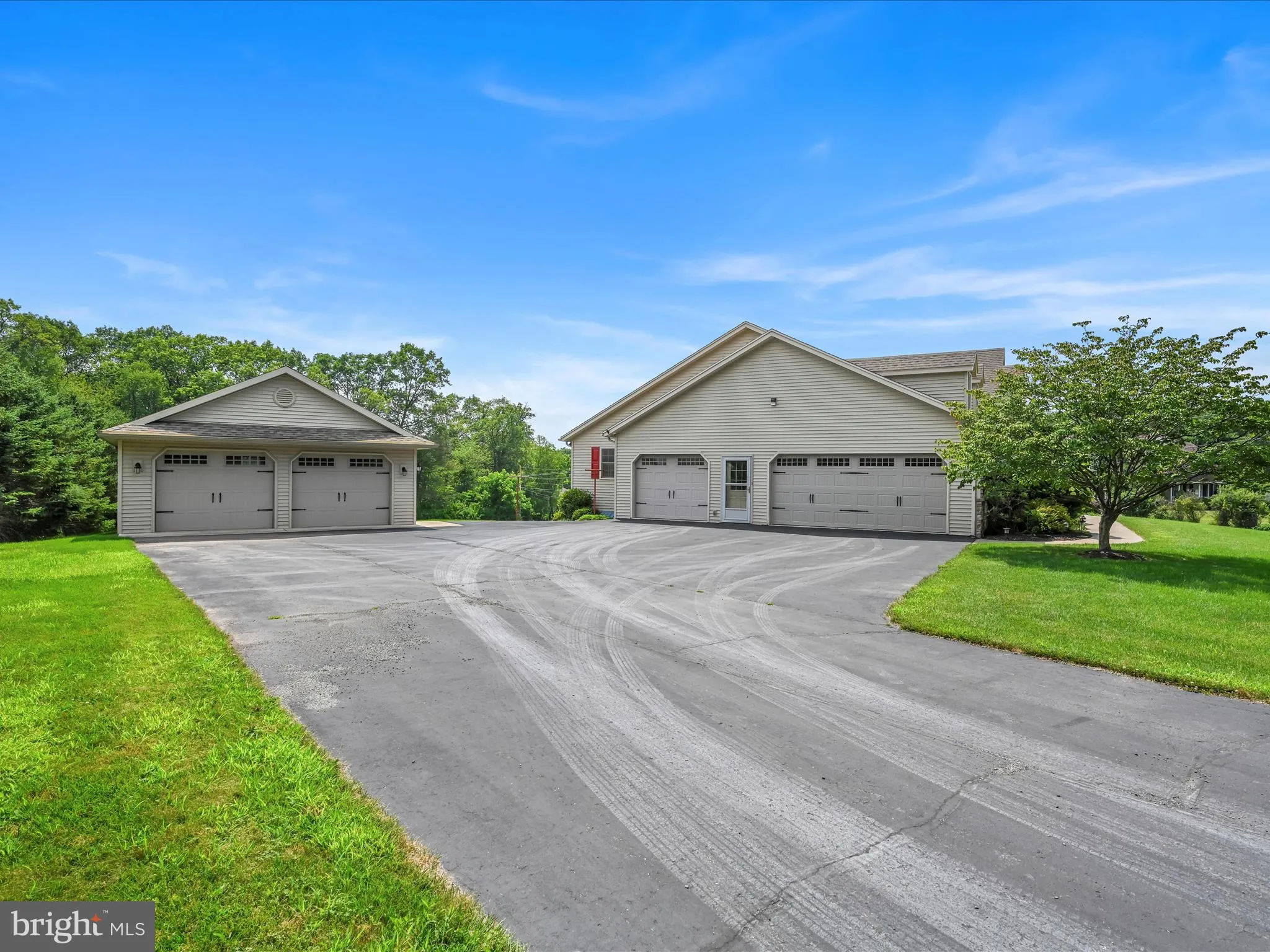 New Ringgold, Pennsylvania 17960, United States, 4 Bedrooms Bedrooms, ,2 BathroomsBathrooms,Residential,Active,179490