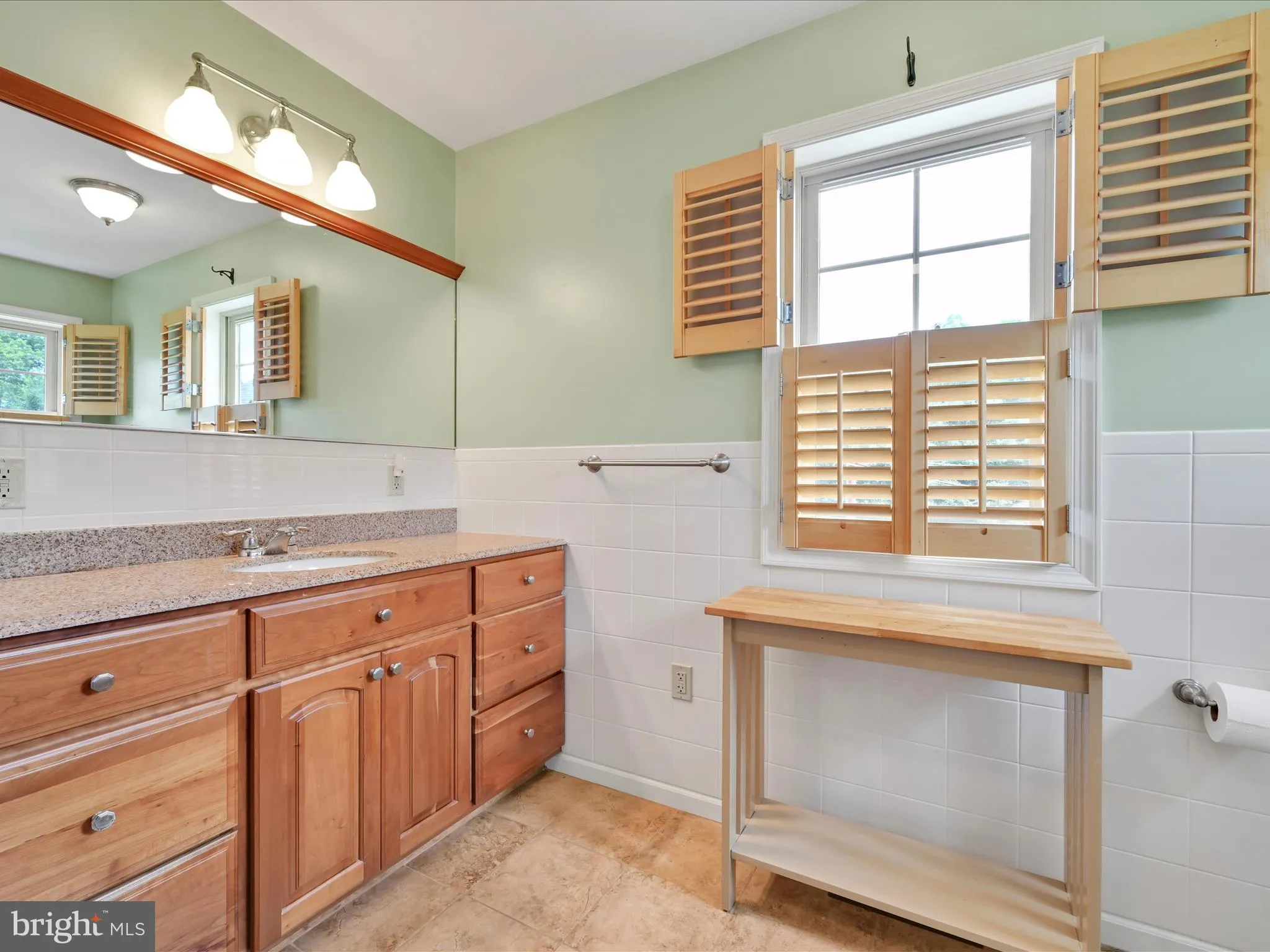 New Ringgold, Pennsylvania 17960, United States, 4 Bedrooms Bedrooms, ,2 BathroomsBathrooms,Residential,Active,179490