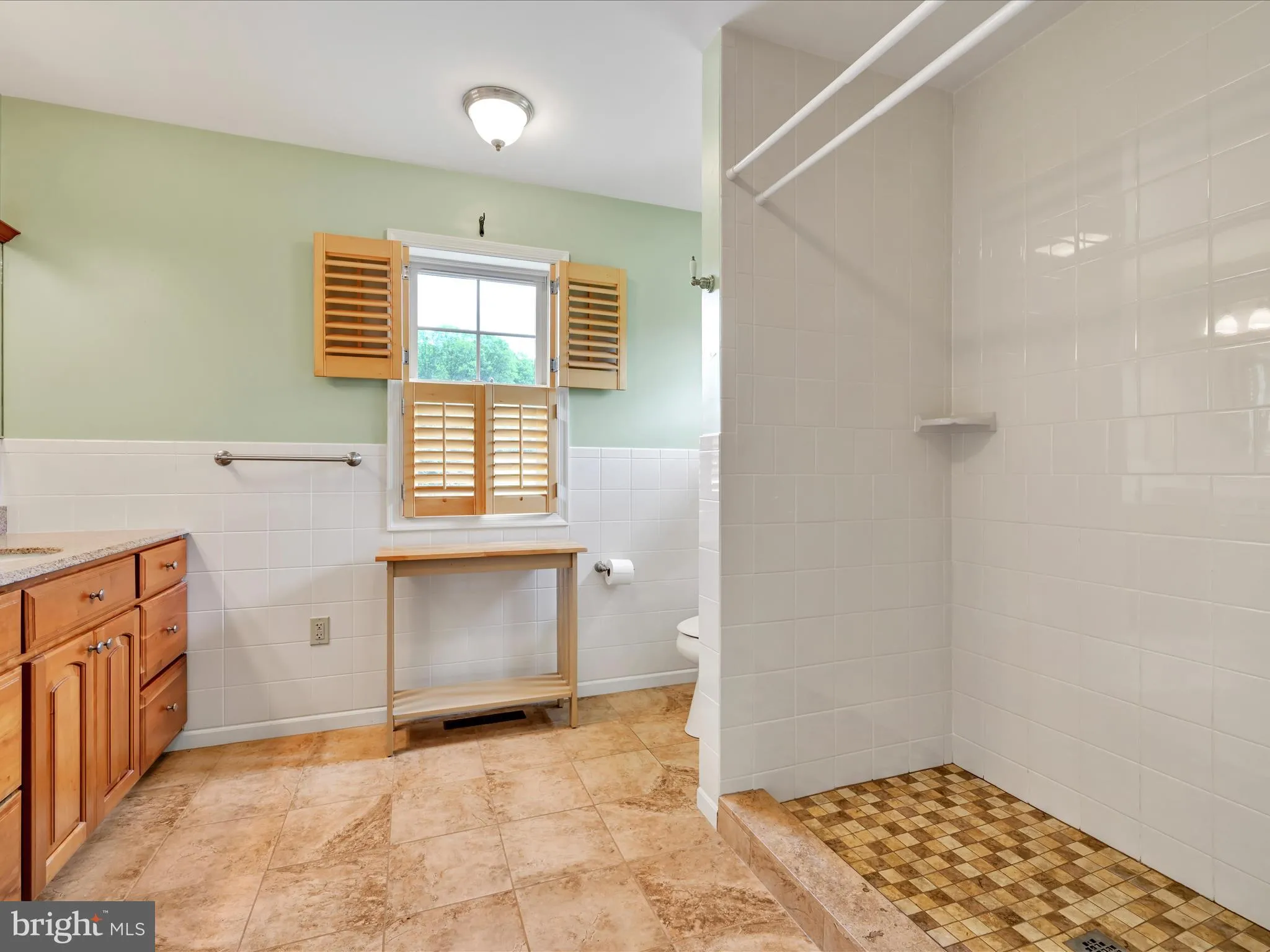 New Ringgold, Pennsylvania 17960, United States, 4 Bedrooms Bedrooms, ,2 BathroomsBathrooms,Residential,Active,179490