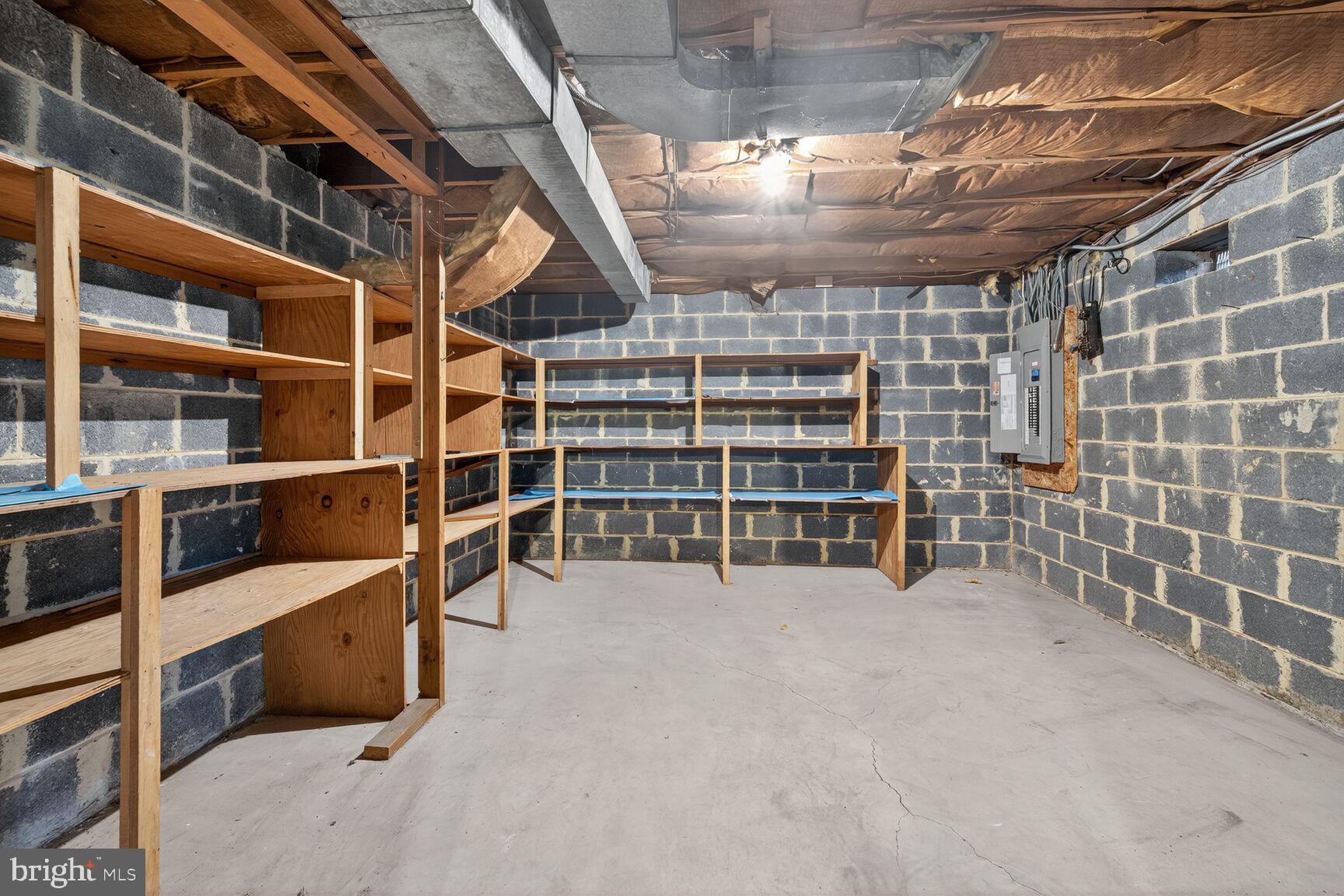 ROCK CREEK FOREST - Residential