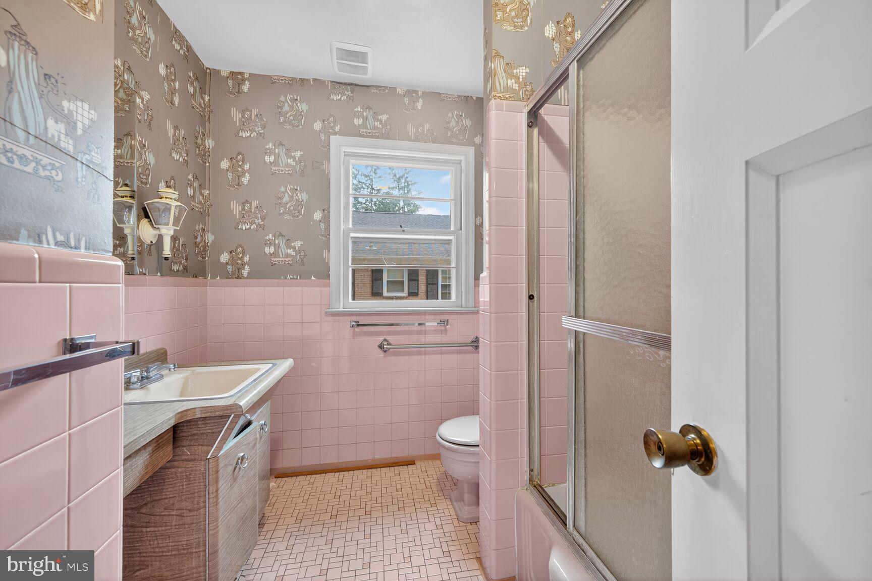 ROCK CREEK FOREST - Residential