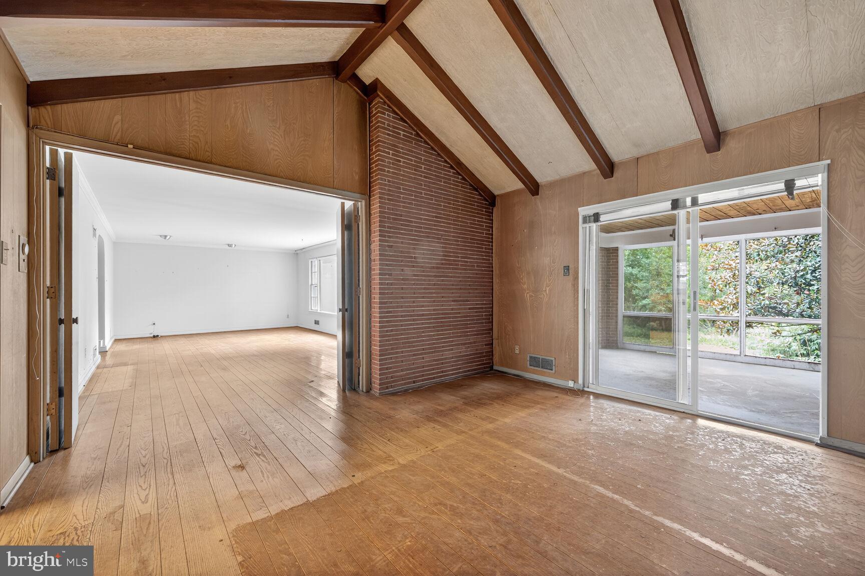 ROCK CREEK FOREST - Residential