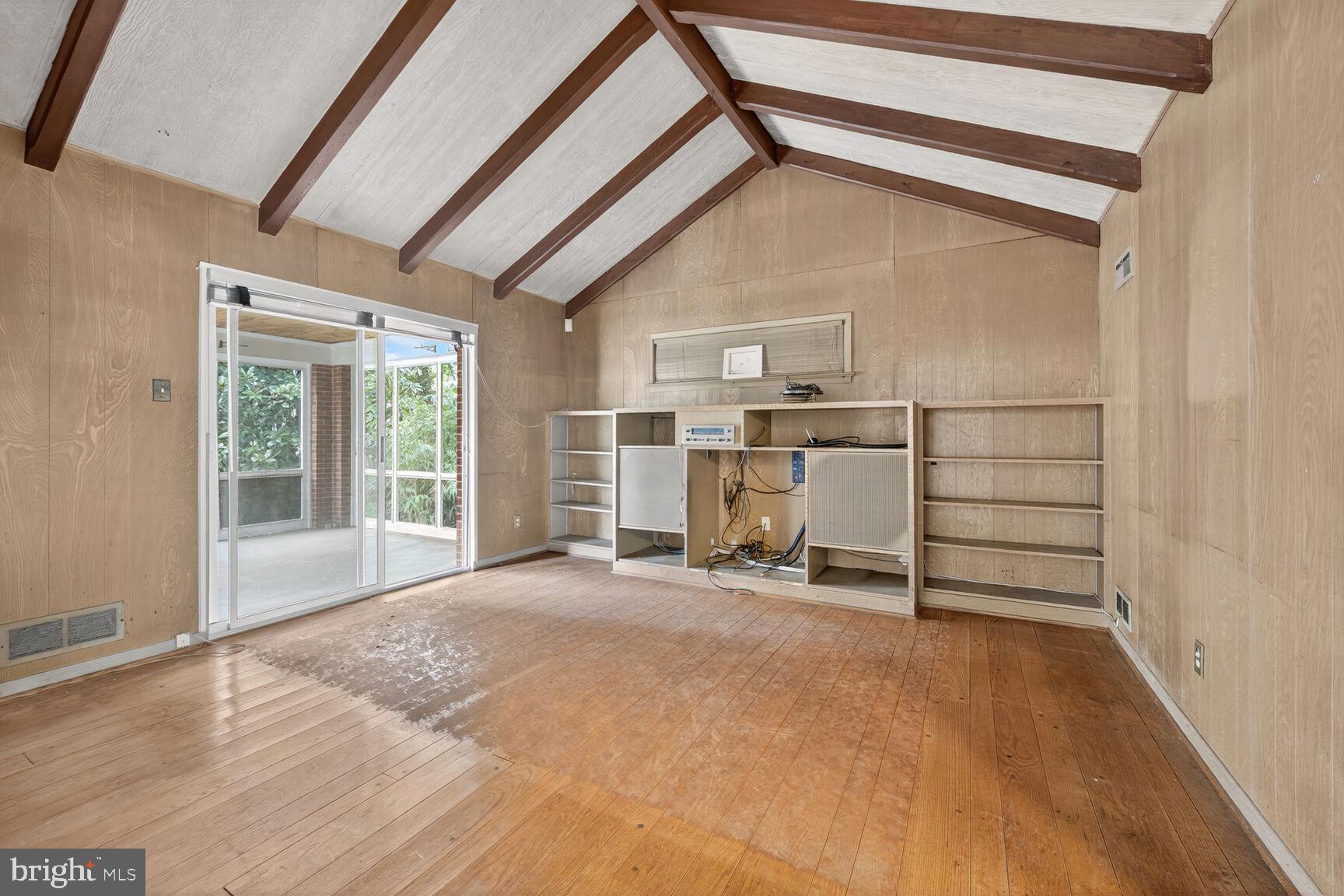 ROCK CREEK FOREST - Residential