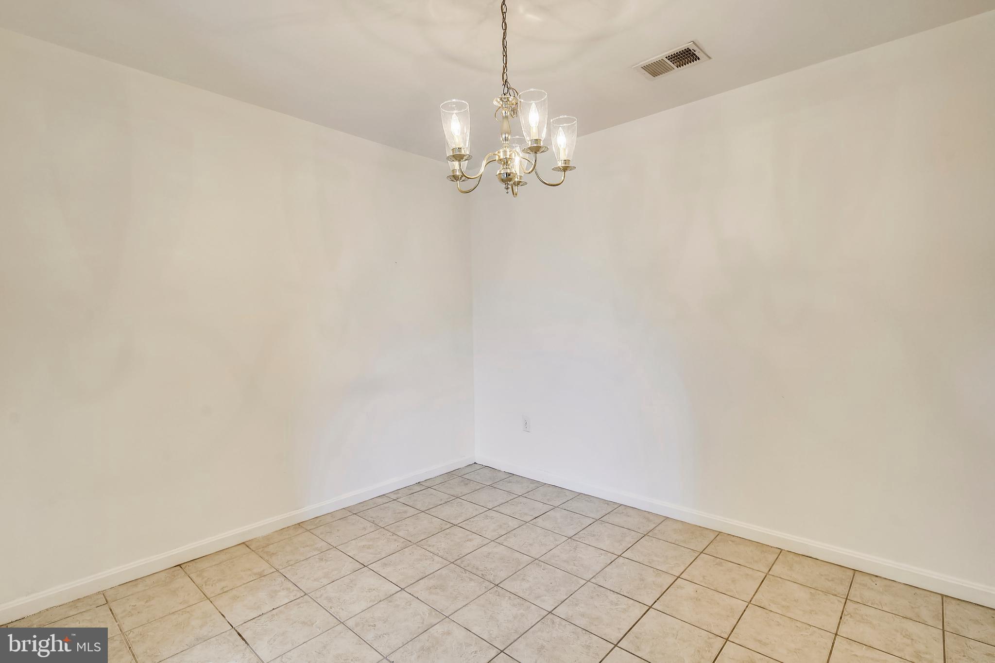 WOODFIELD AT MANCHESTER - Residential