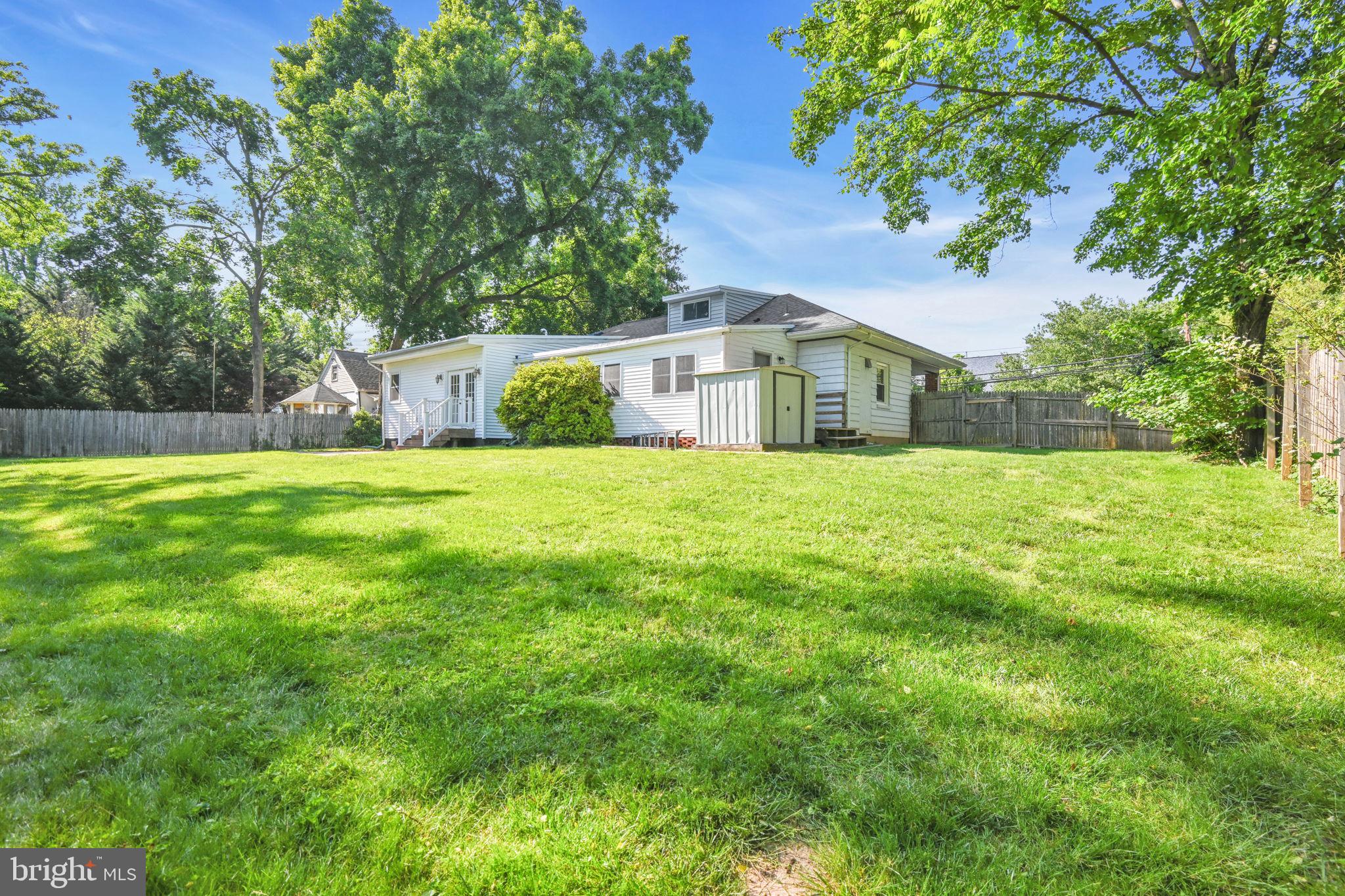 PT ROCKVILLE TWN RES 1 - Residential