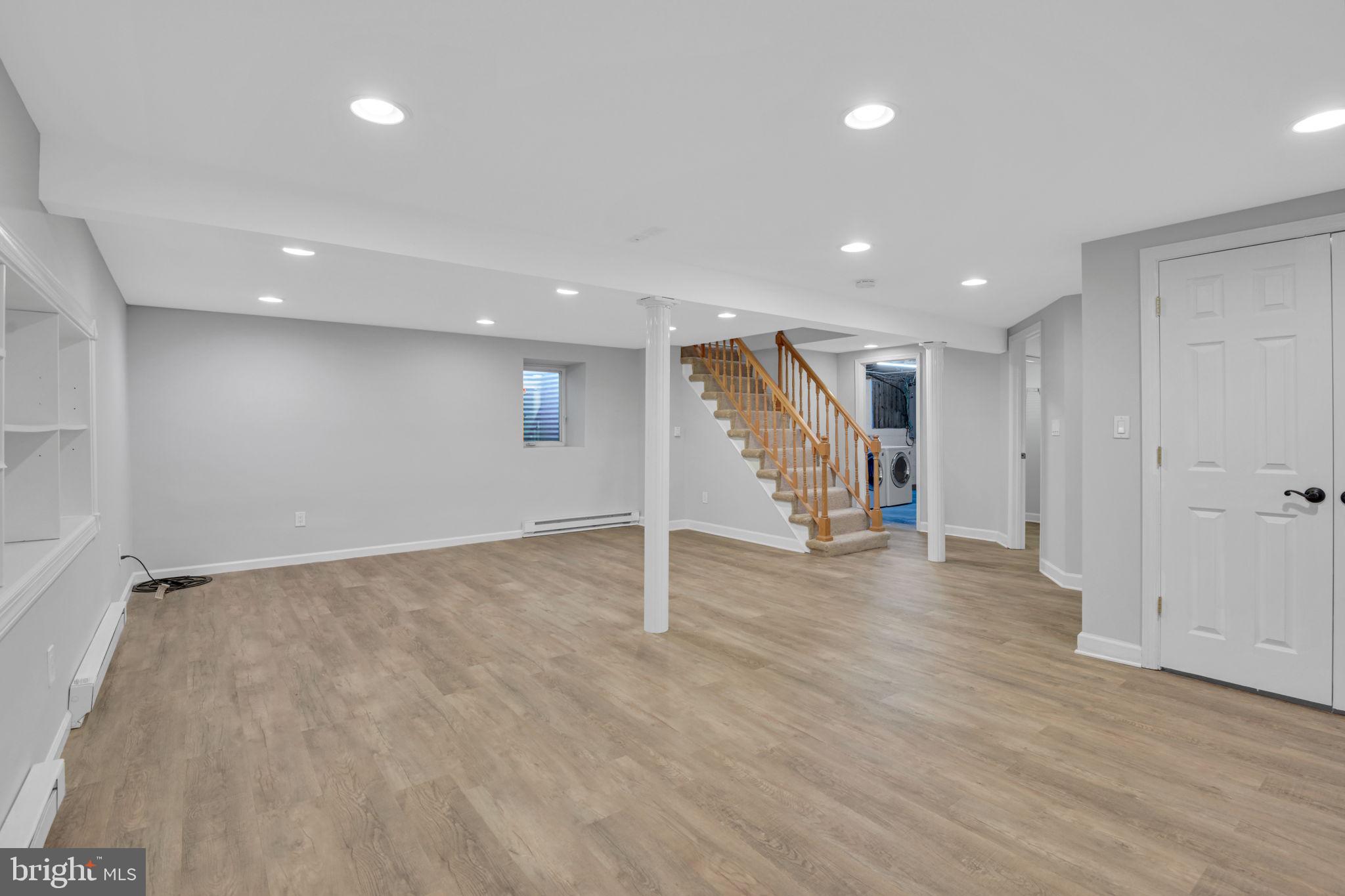 PT ROCKVILLE TWN RES 1 - Residential