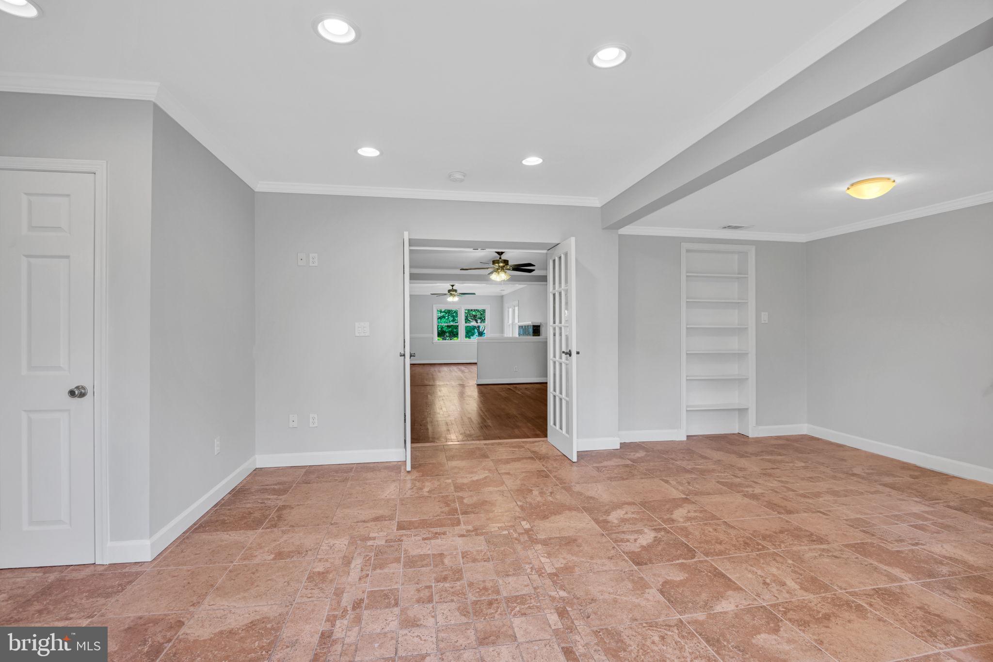 PT ROCKVILLE TWN RES 1 - Residential