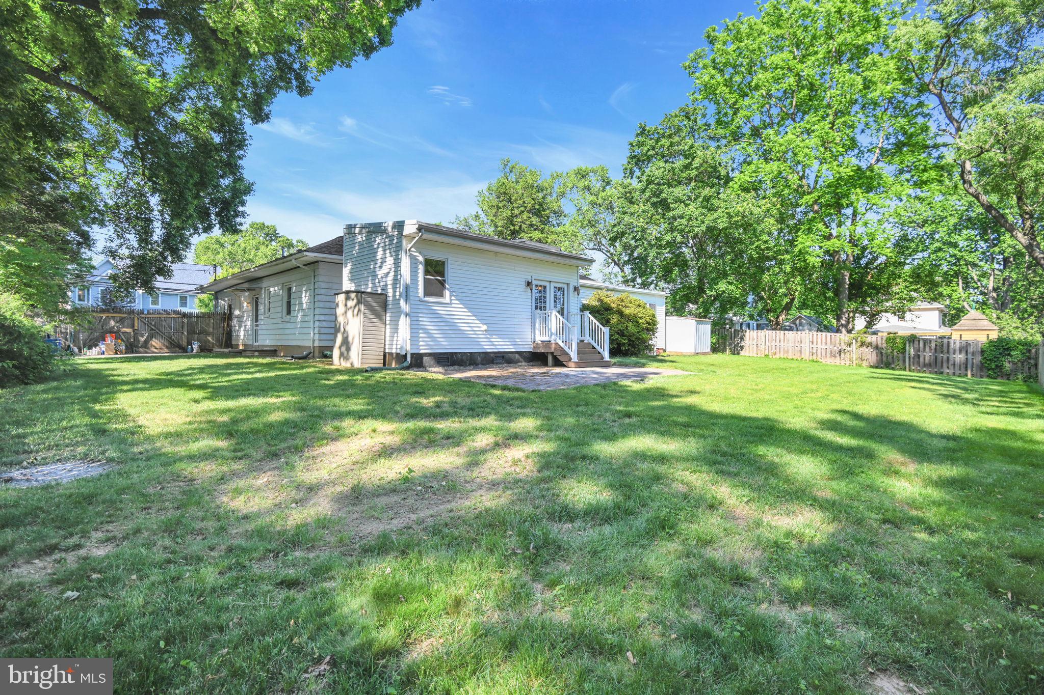 PT ROCKVILLE TWN RES 1 - Residential