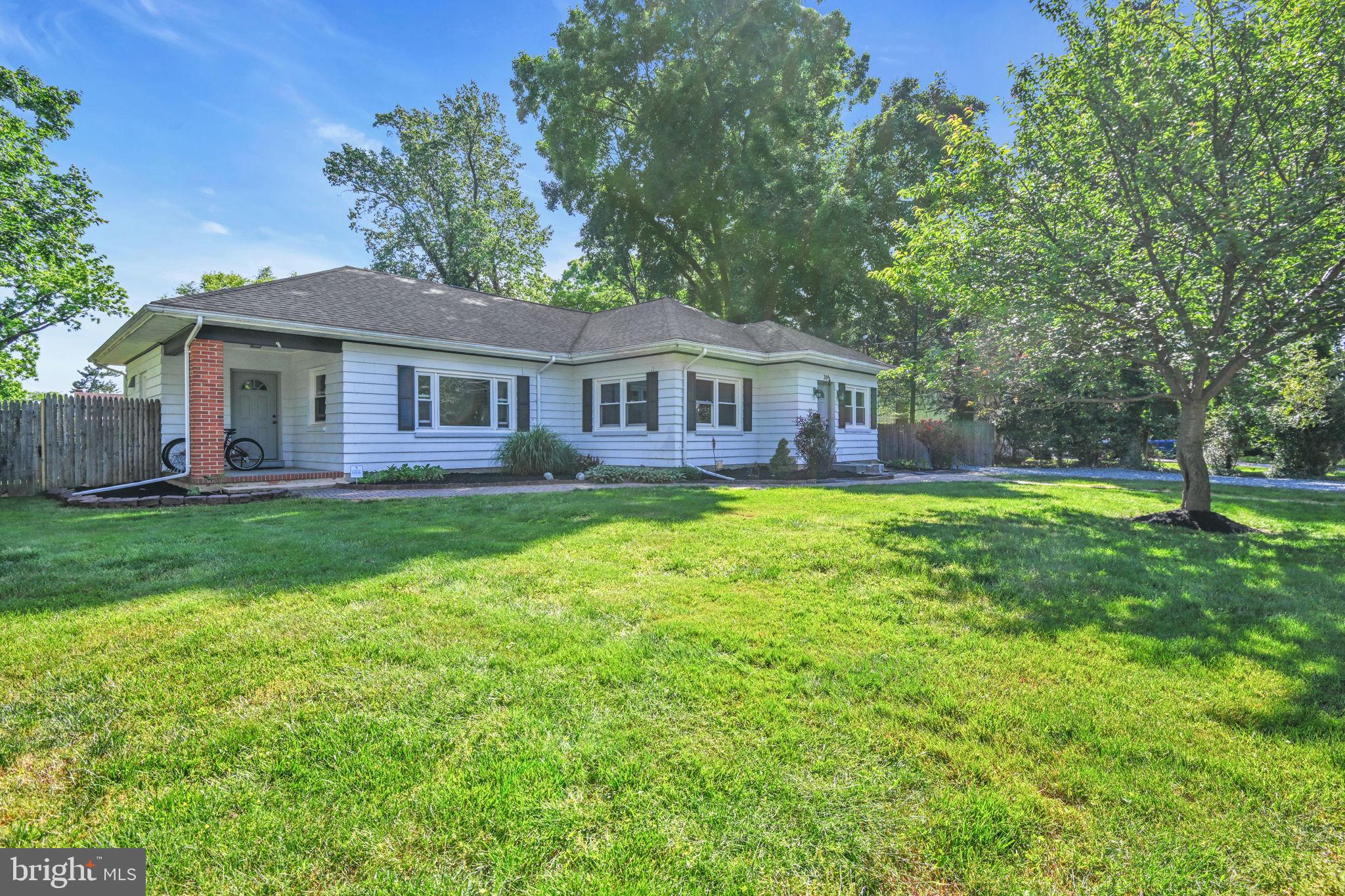 PT ROCKVILLE TWN RES 1 - Residential