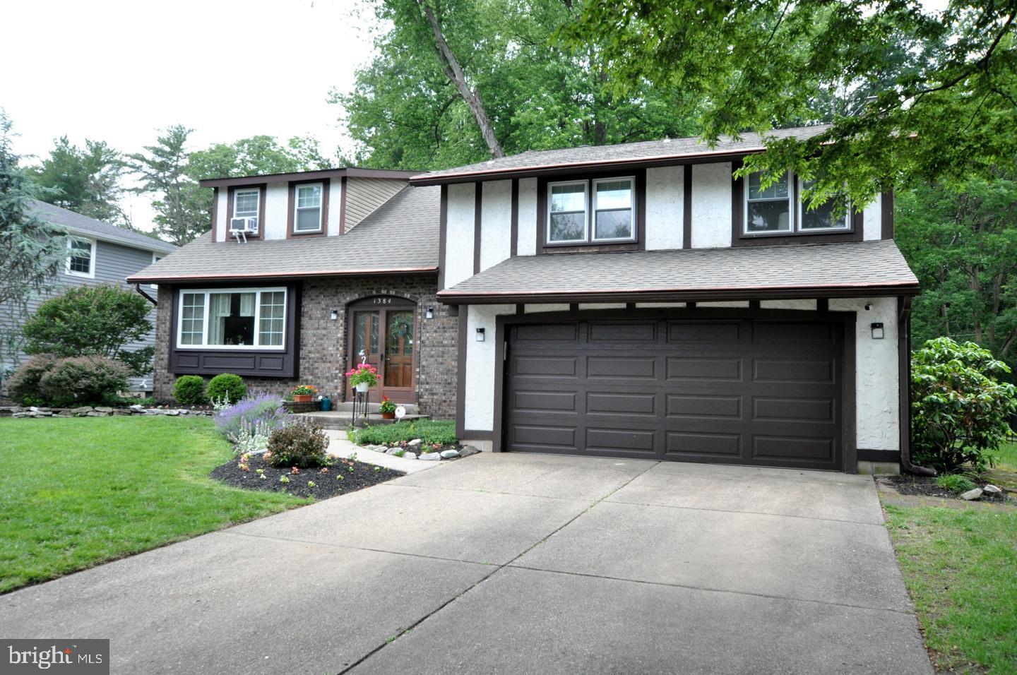 1384 BUNKER HILL DRIVE