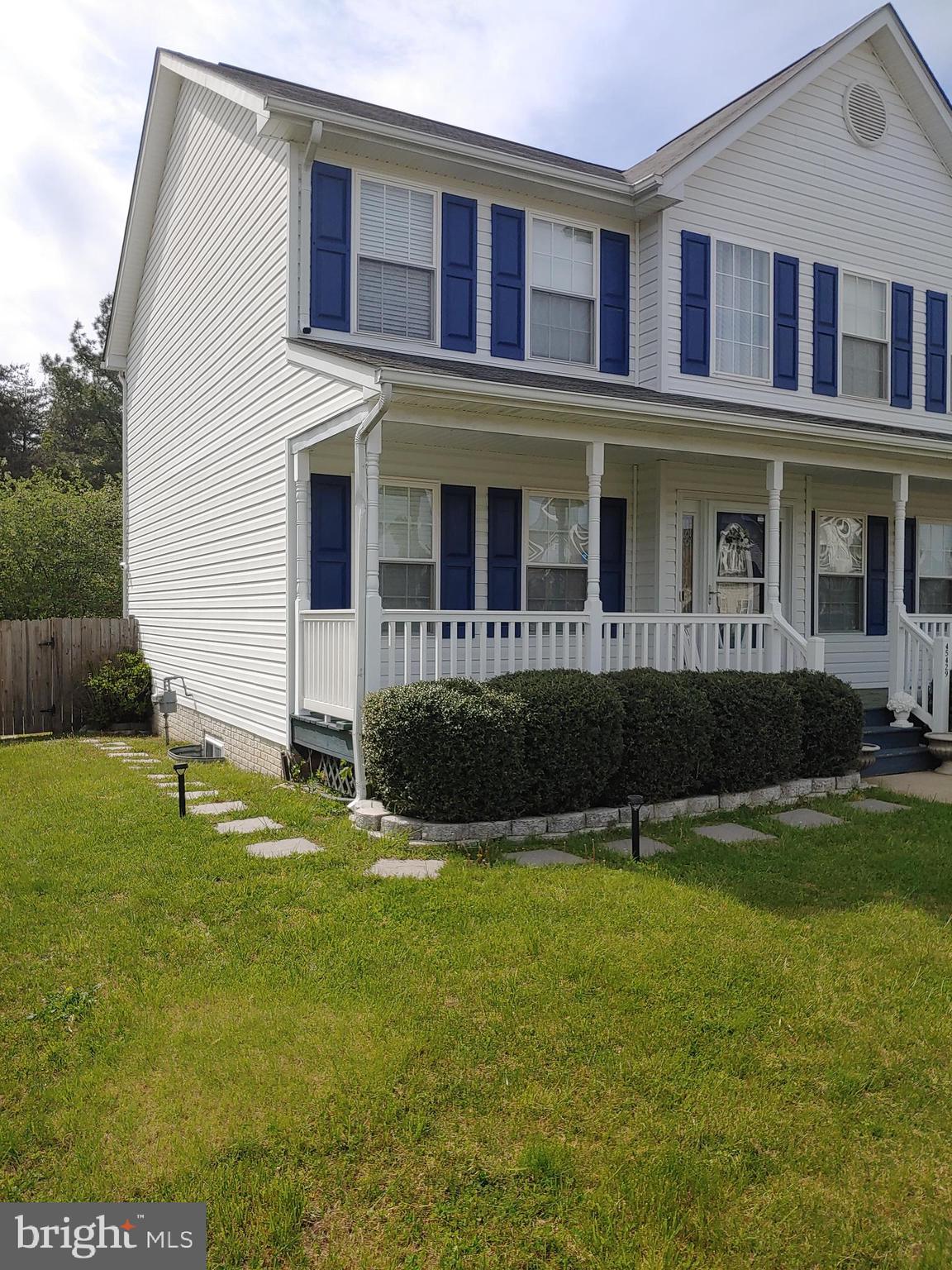 MEADOW LAKE - Residential Lease