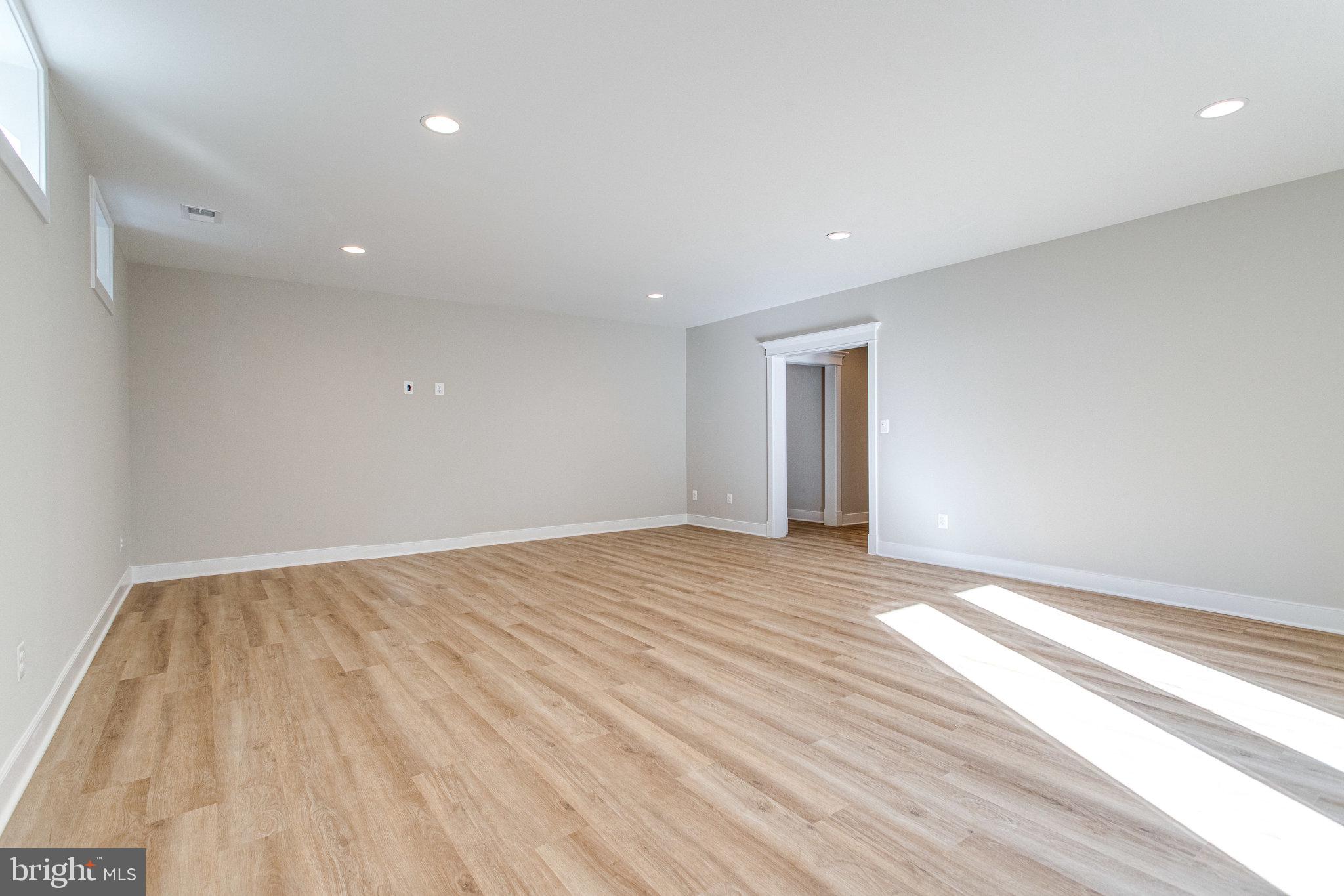 CHESTERBROOK - Residential