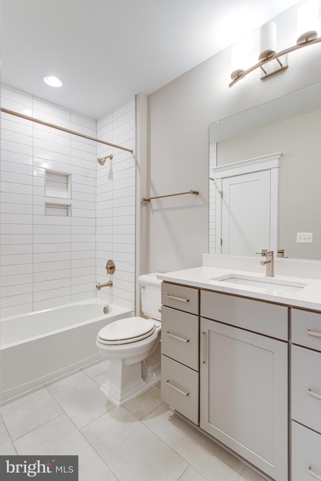 CHESTERBROOK - Residential