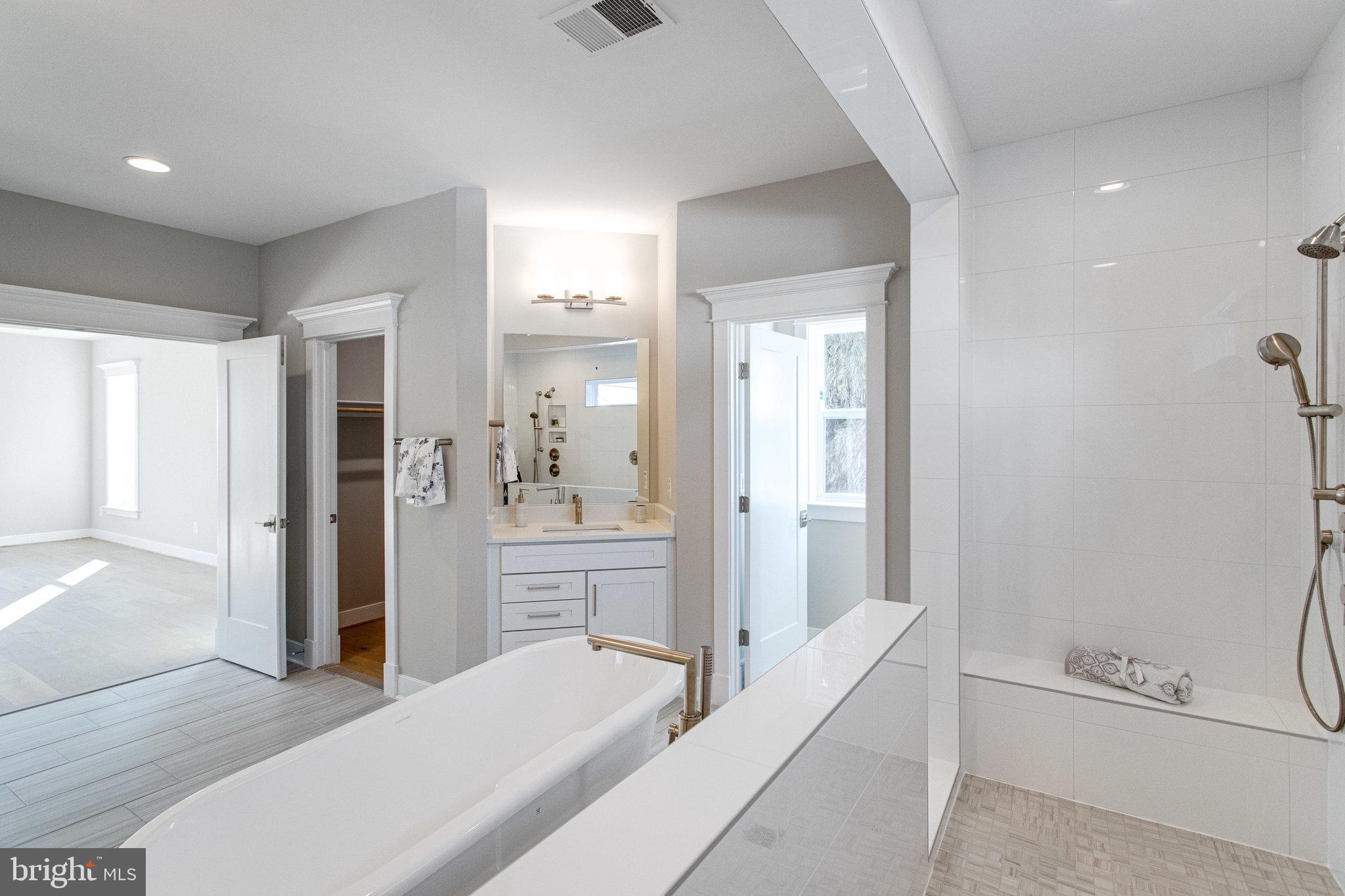 CHESTERBROOK - Residential