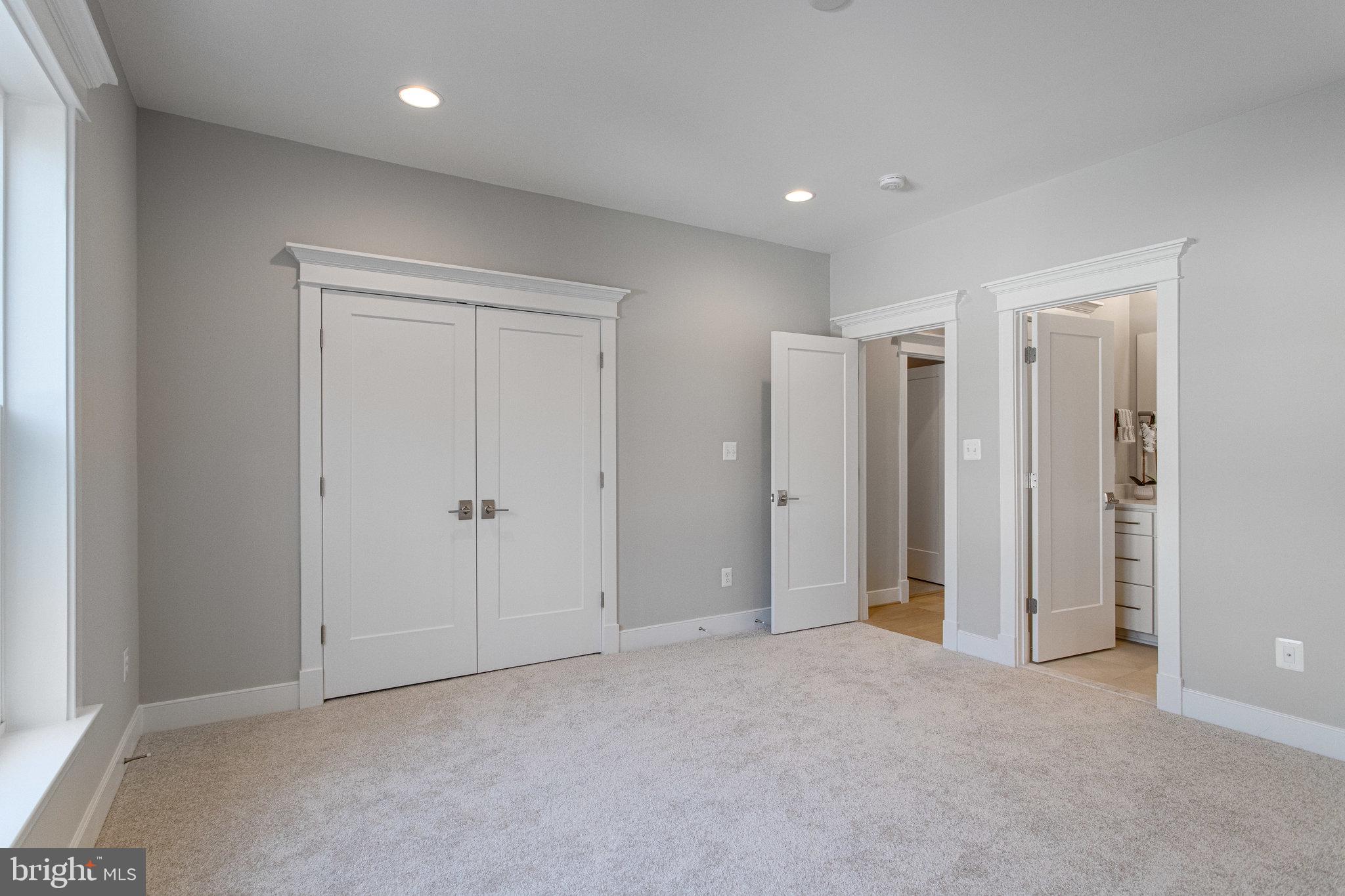 CHESTERBROOK - Residential