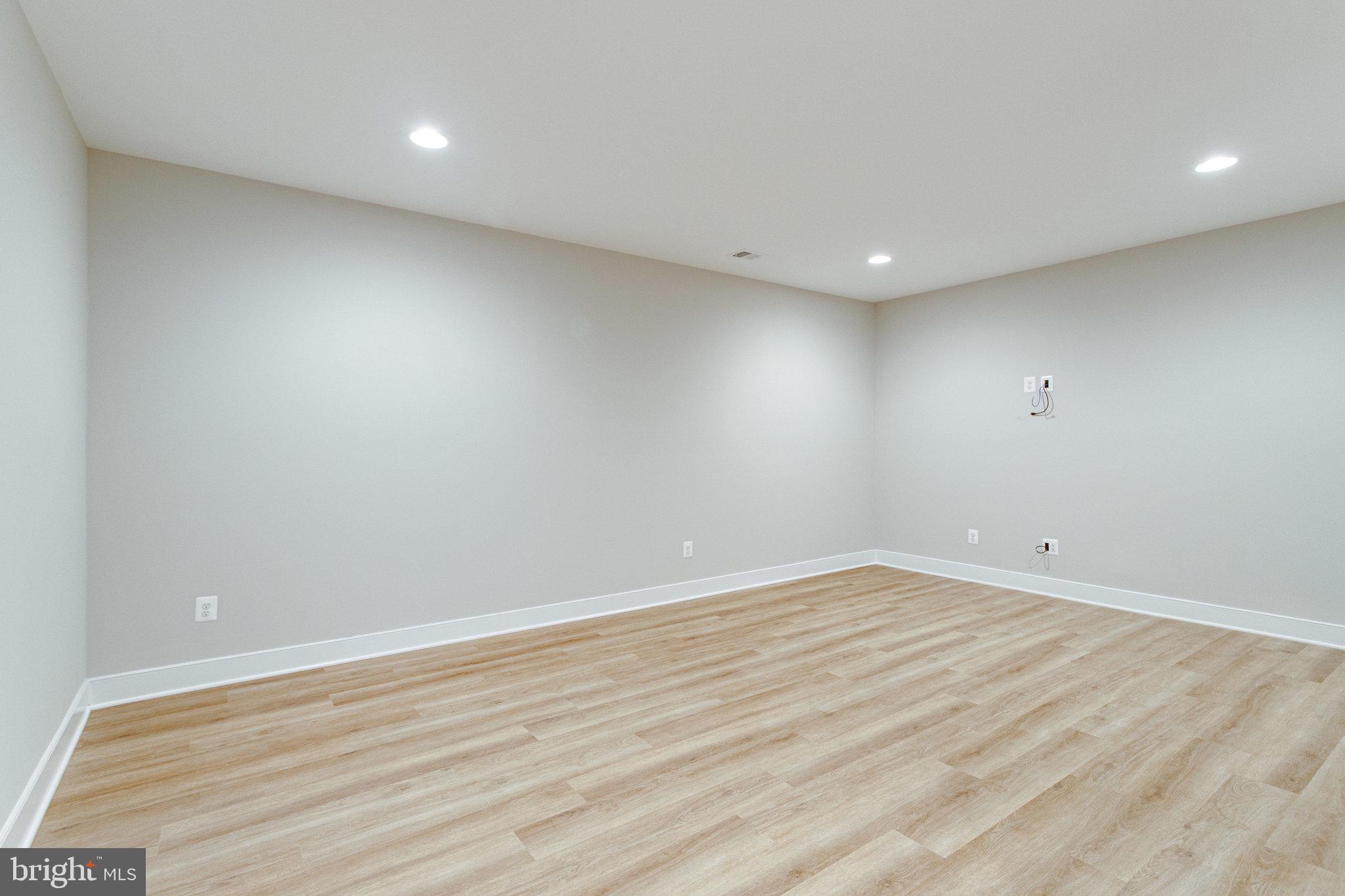 CHESTERBROOK - Residential