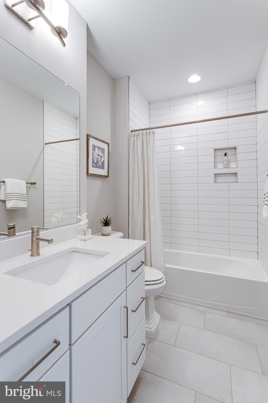 CHESTERBROOK - Residential