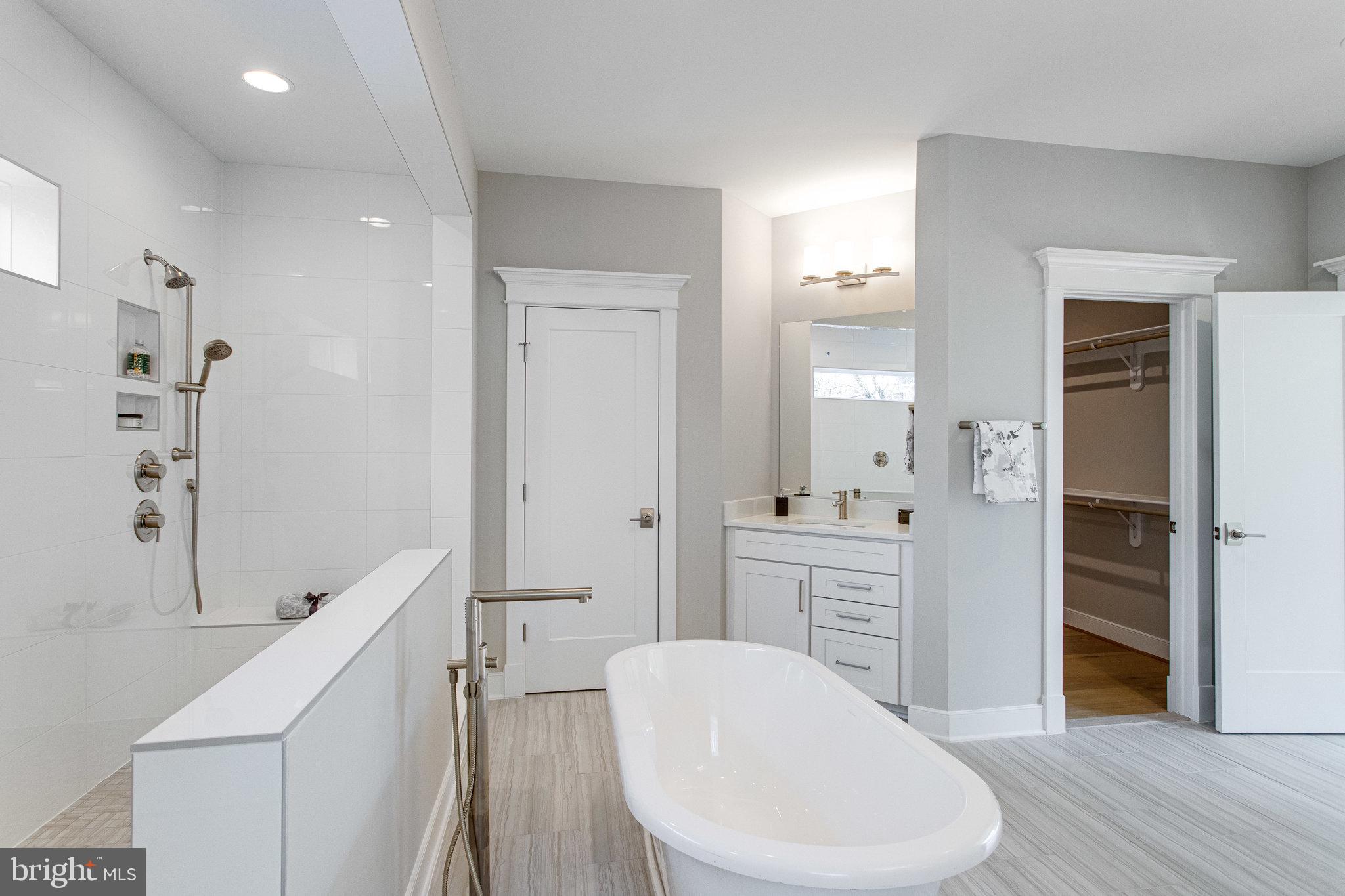 CHESTERBROOK - Residential